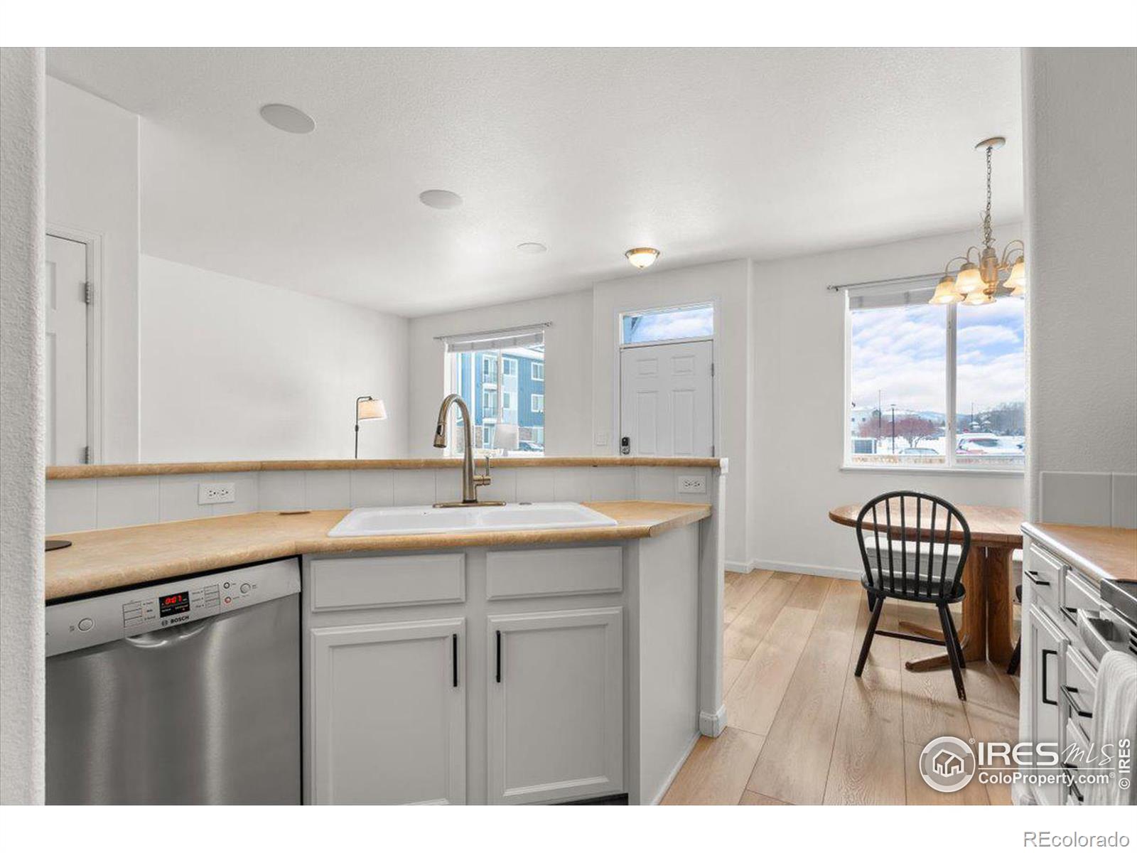 MLS Image #5 for 2921  kansas drive,fort collins, Colorado