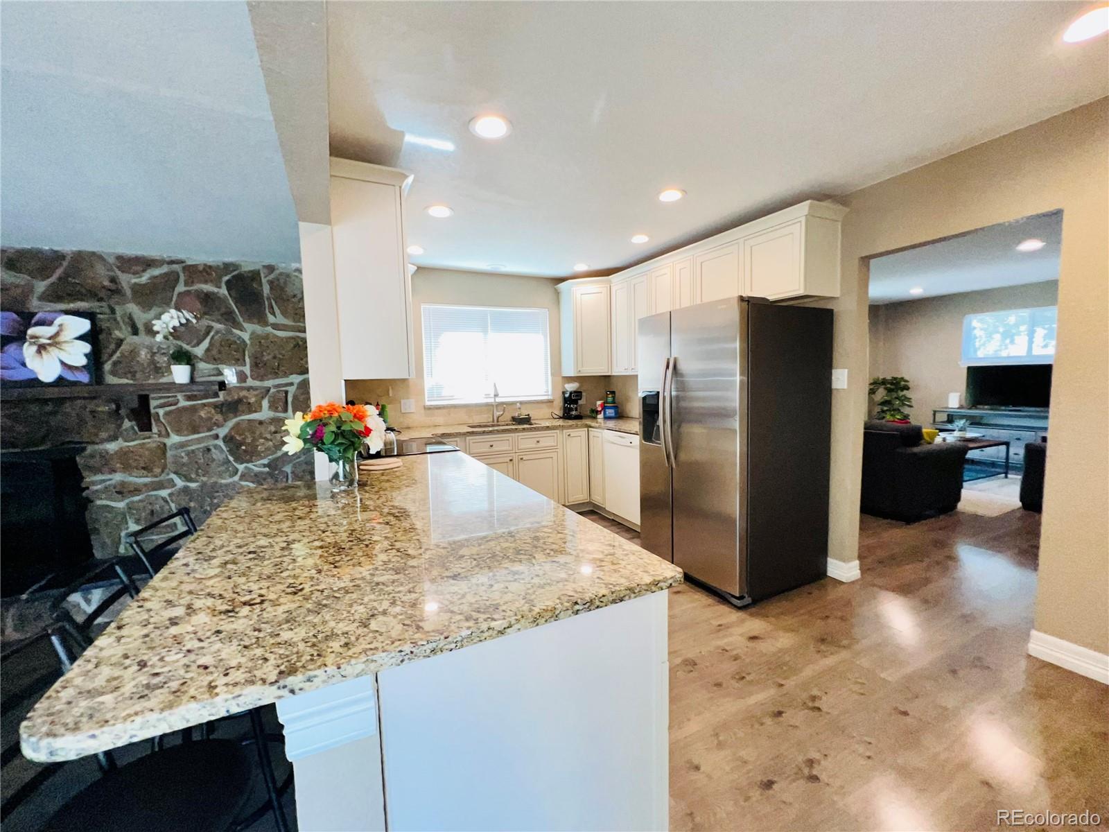 MLS Image #7 for 2261 w 73rd place,denver, Colorado