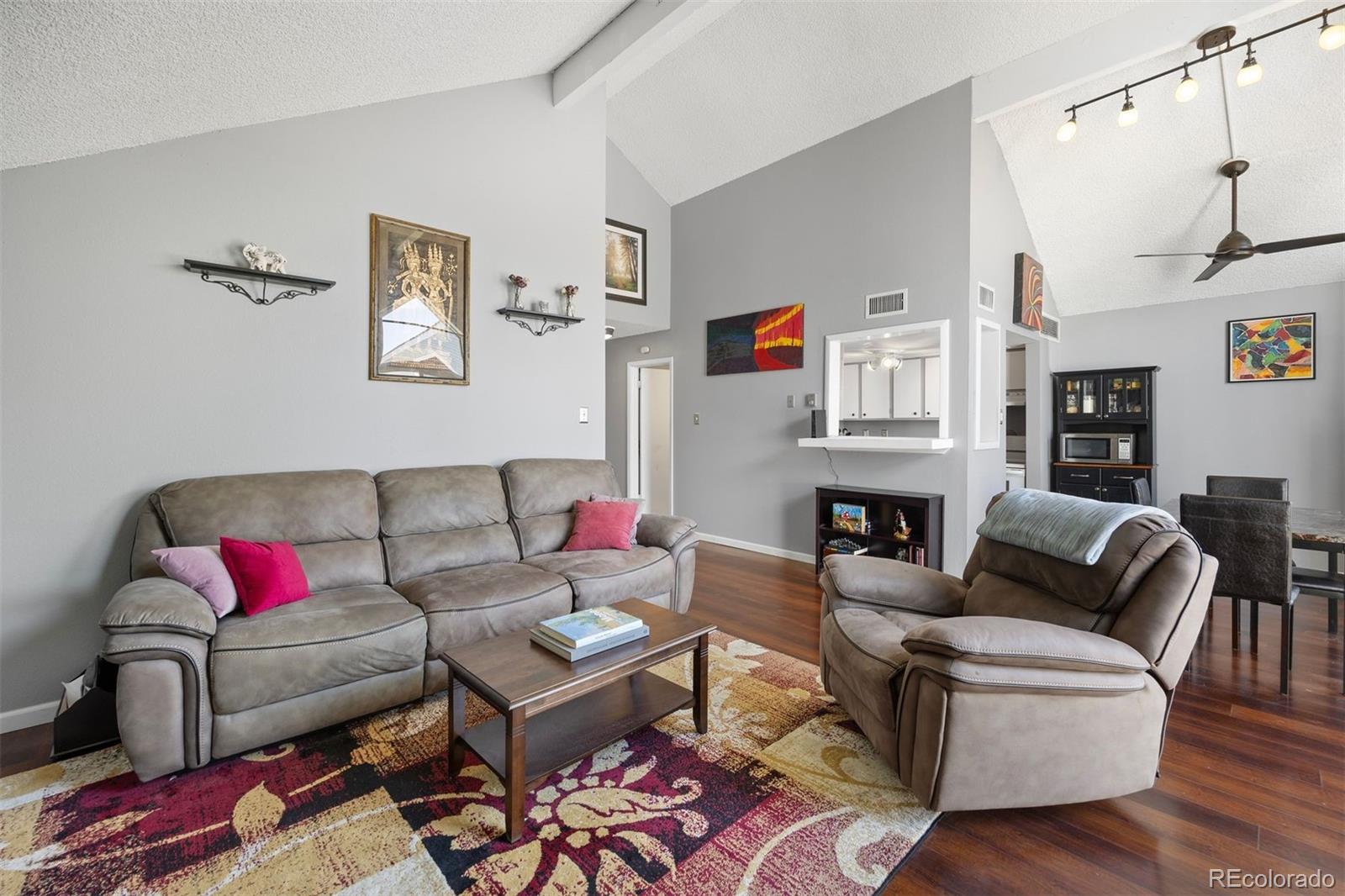 MLS Image #13 for 3335 s monaco parkway d,denver, Colorado