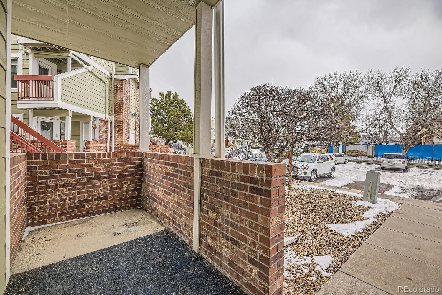 MLS Image #1 for 970 s dawson way 2,aurora, Colorado