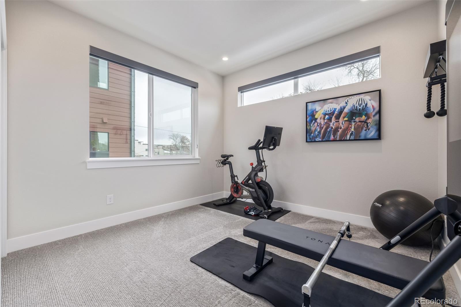 MLS Image #12 for 2350  tremont place,denver, Colorado