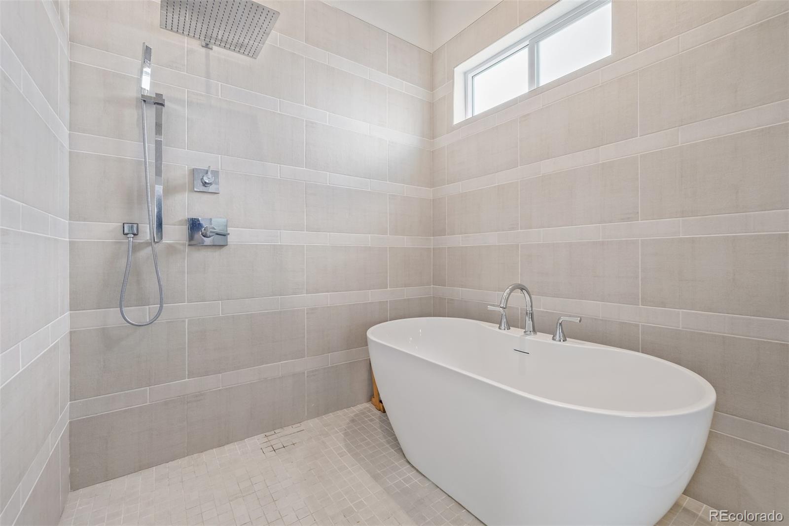 MLS Image #23 for 2350  tremont place,denver, Colorado