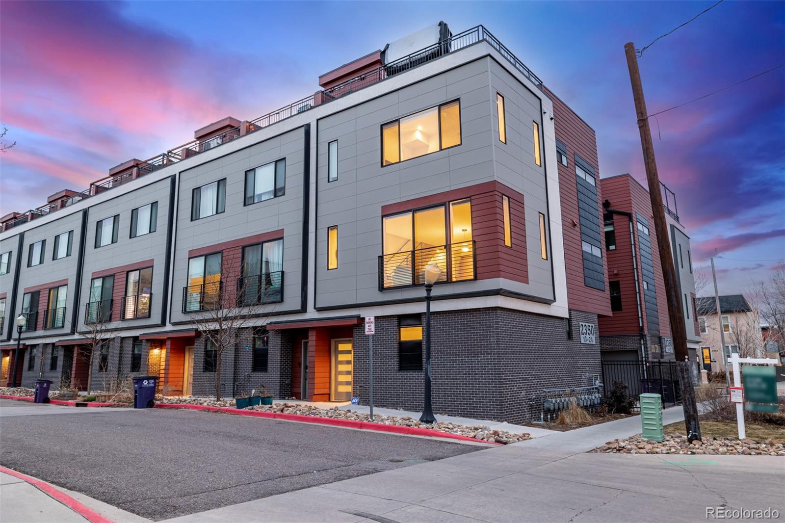 MLS Image #39 for 2350  tremont place,denver, Colorado