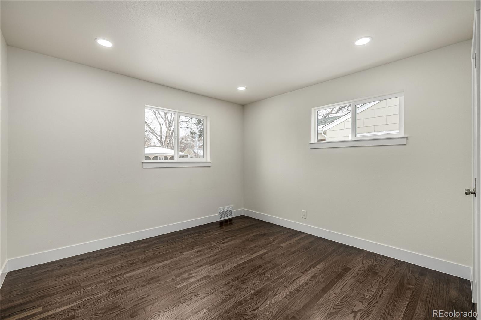 MLS Image #23 for 1770  akron street,aurora, Colorado