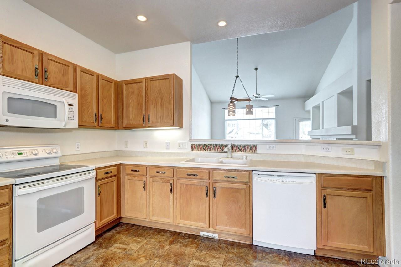 MLS Image #6 for 2547 s tucson circle,aurora, Colorado