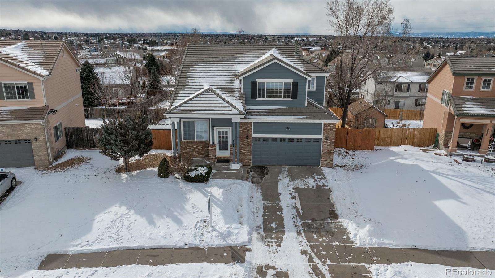 MLS Image #3 for 2527 s andes circle,aurora, Colorado