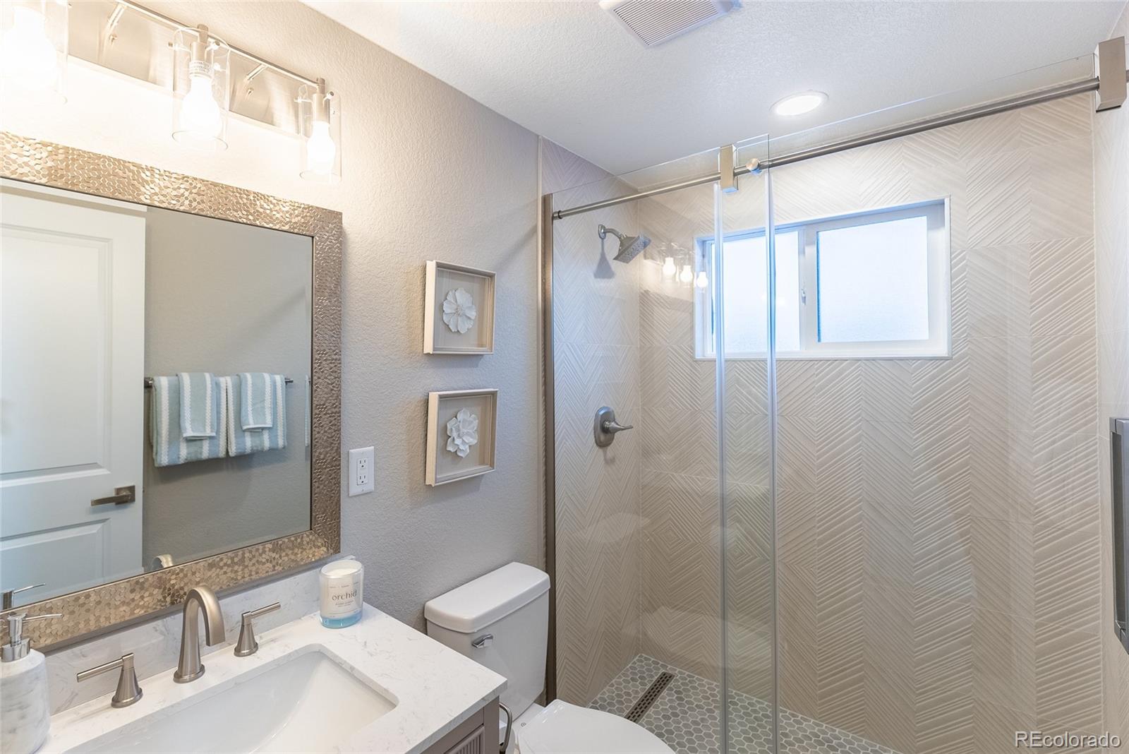 MLS Image #11 for 121  joan drive,denver, Colorado