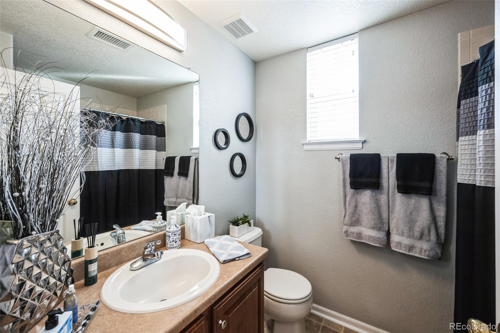 MLS Image #9 for 10587  parkington lane b,highlands ranch, Colorado