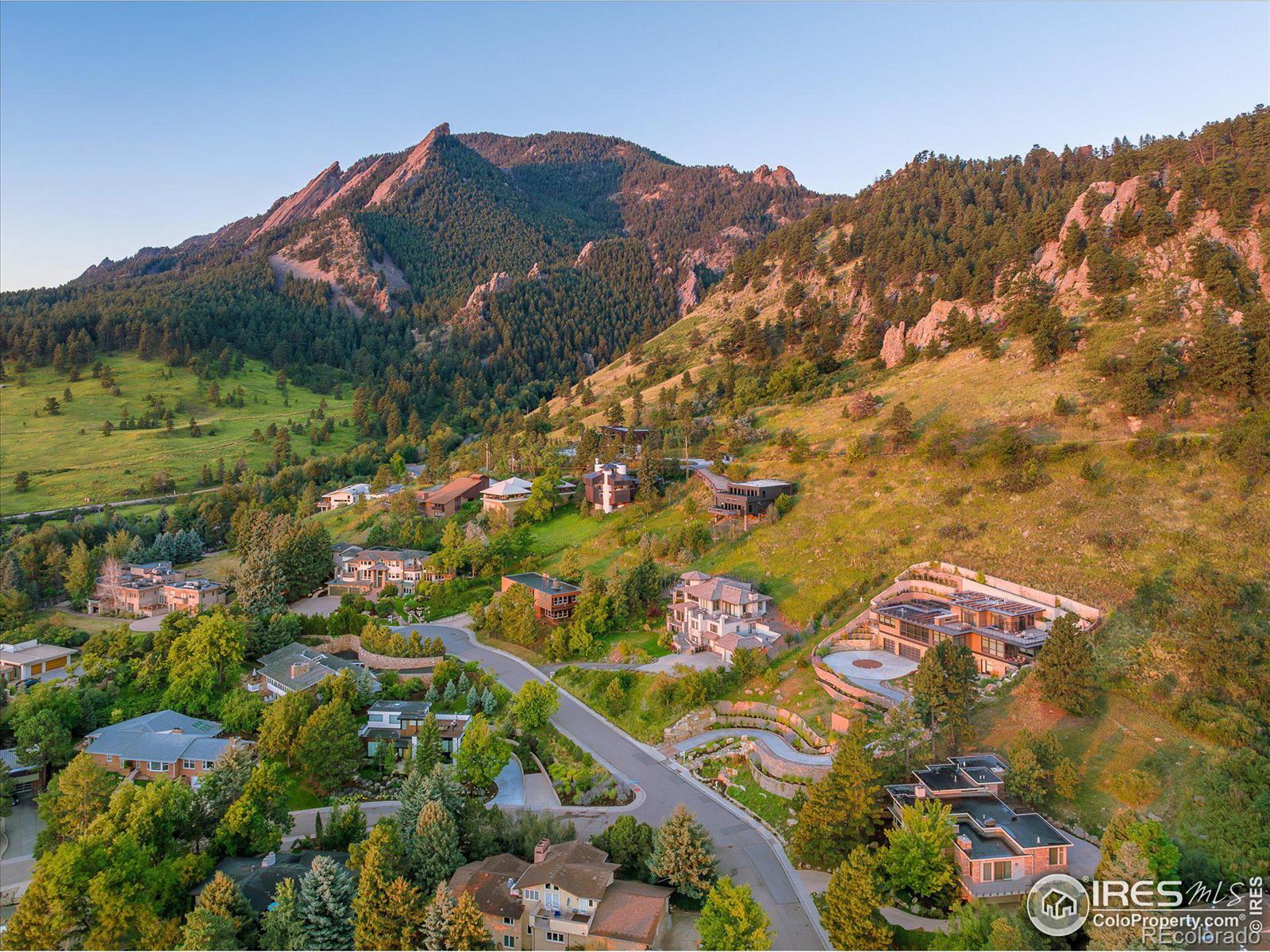 MLS Image #2 for 825  circle drive,boulder, Colorado