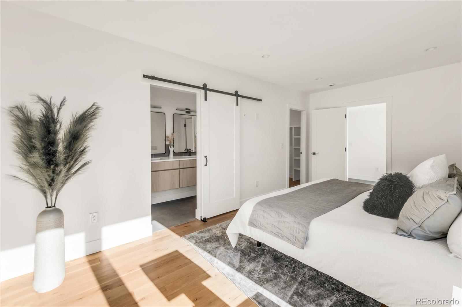 MLS Image #16 for 4721  elm court,denver, Colorado