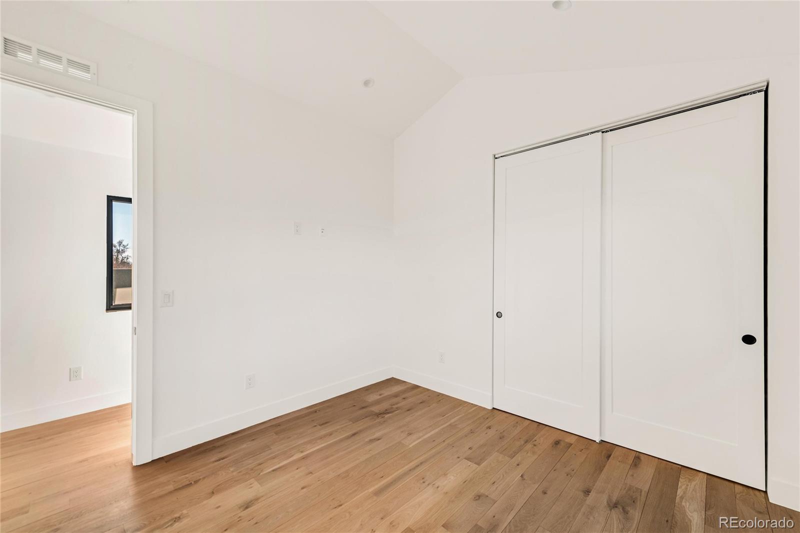 MLS Image #27 for 4721  elm court,denver, Colorado