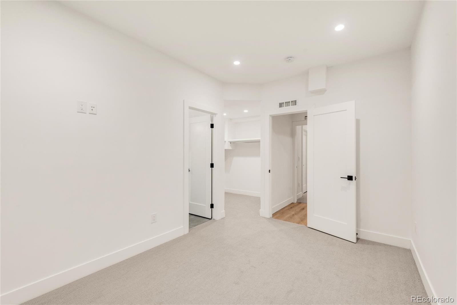 MLS Image #38 for 4721  elm court,denver, Colorado