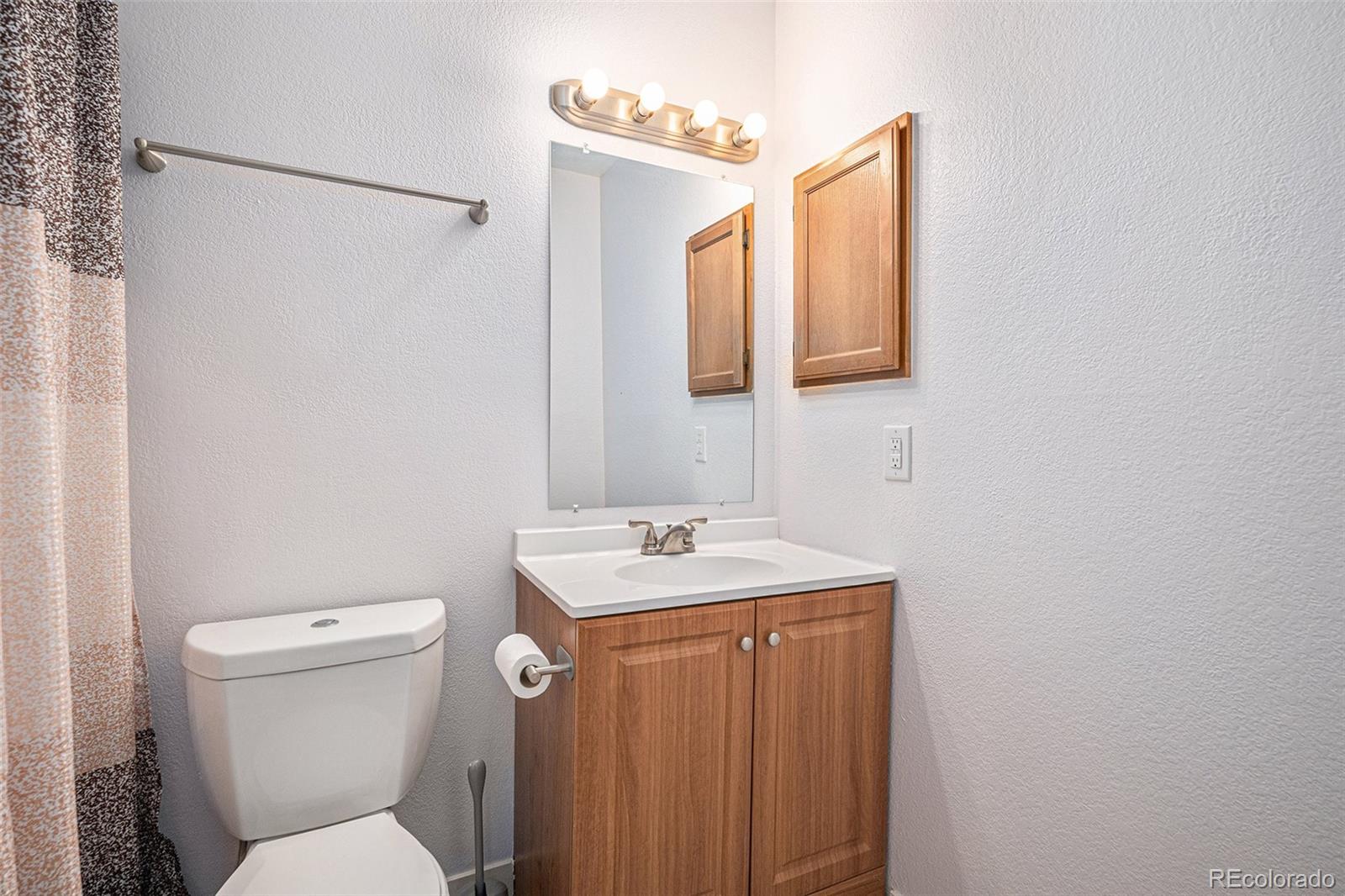 MLS Image #16 for 882 s reed court,lakewood, Colorado