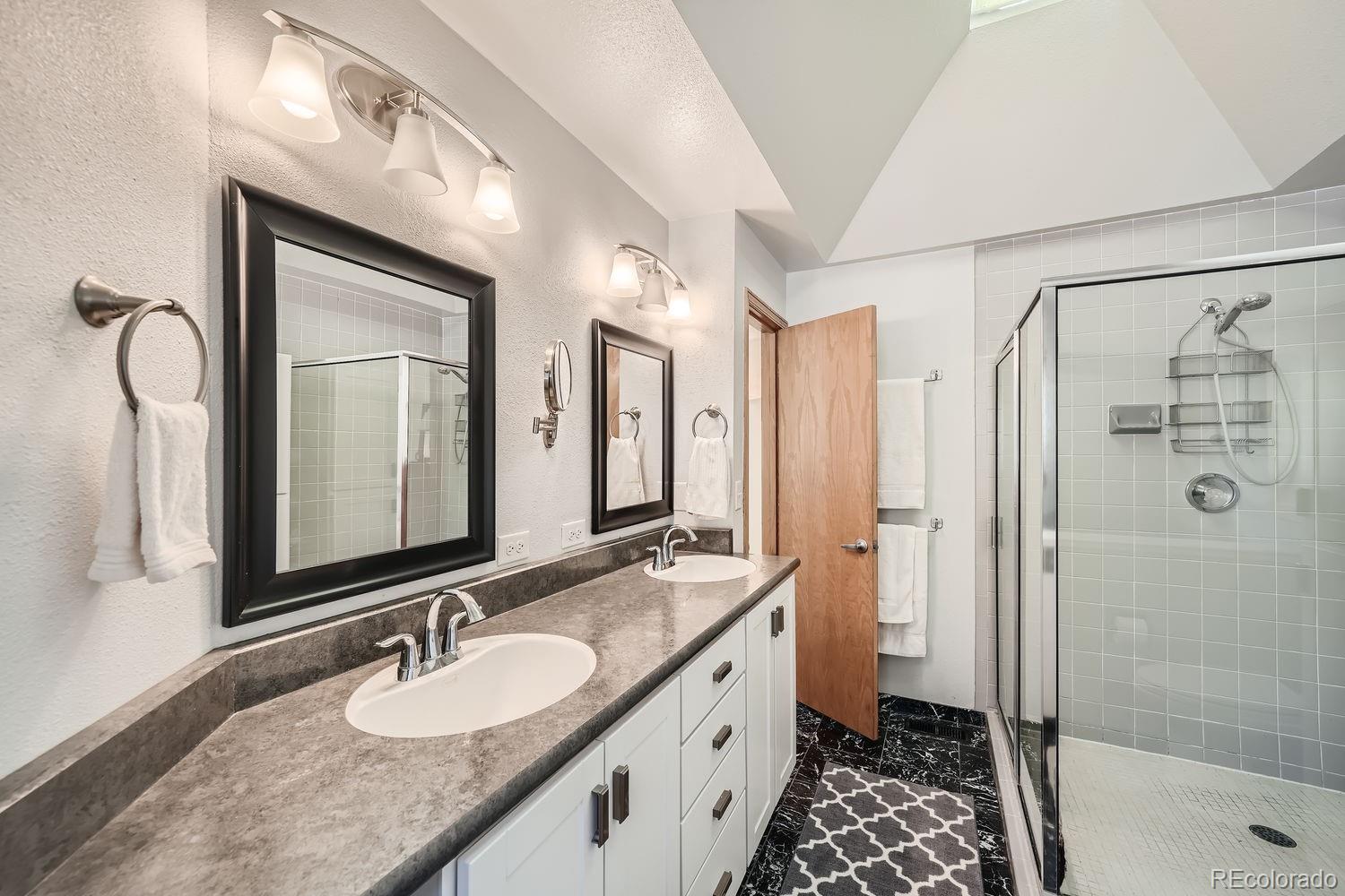 MLS Image #14 for 9200 e cherry creek south drive,denver, Colorado