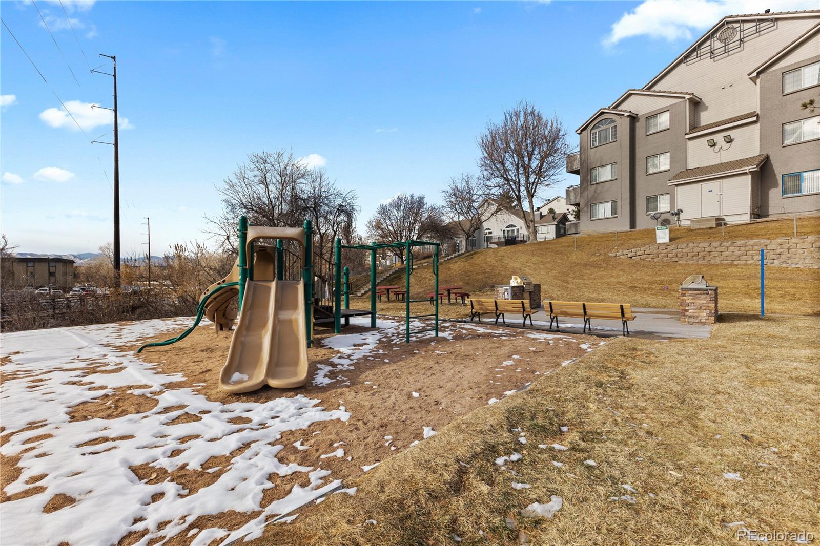 MLS Image #28 for 331 w lehow avenue 21,englewood, Colorado