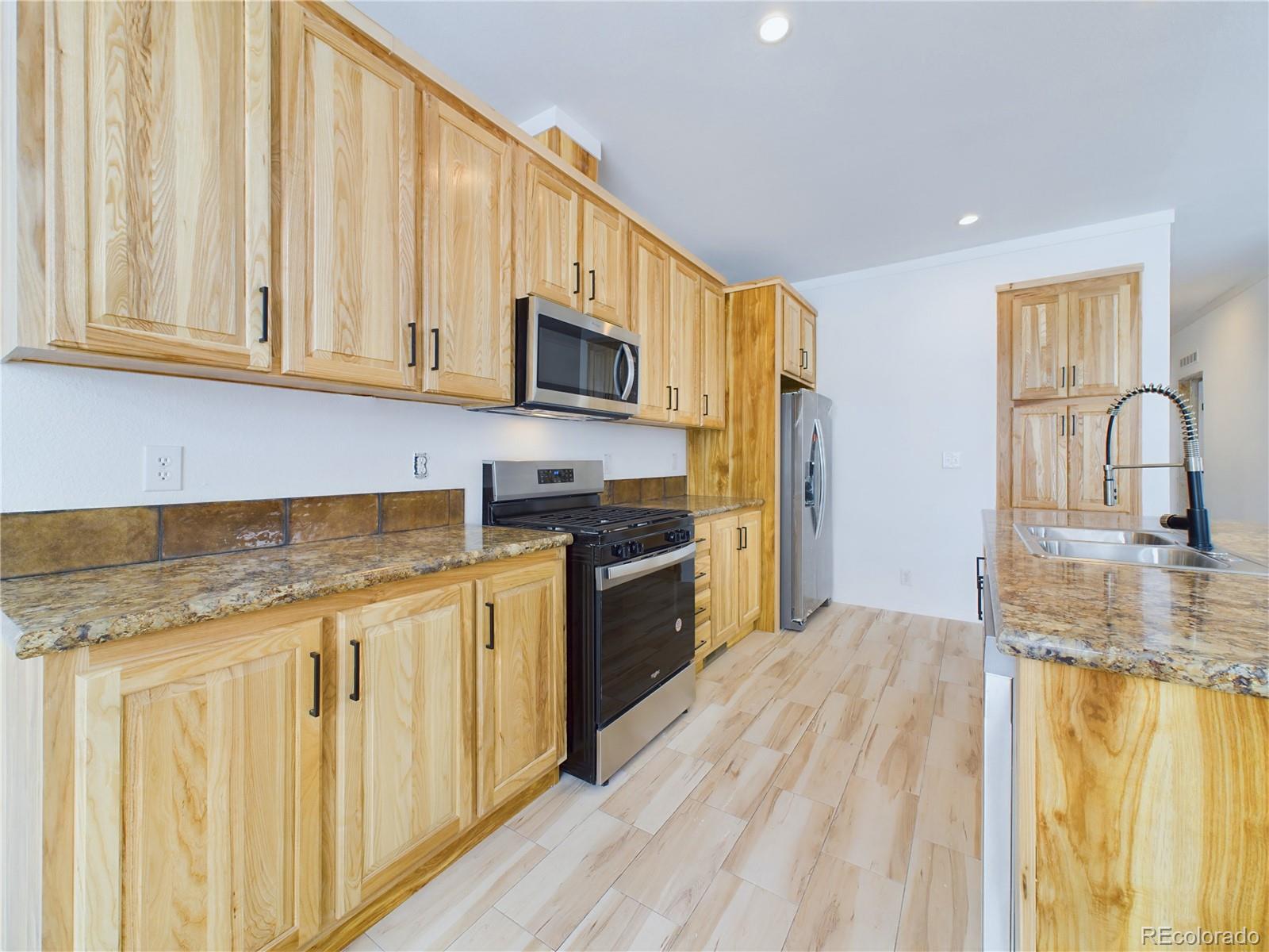 MLS Image #12 for 128 e byrd drive,pueblo west, Colorado