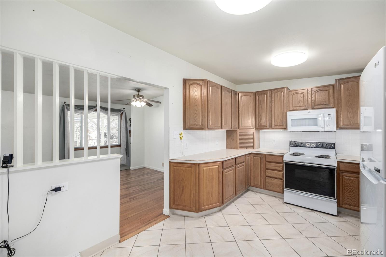 MLS Image #2 for 1661 e 86th place,denver, Colorado