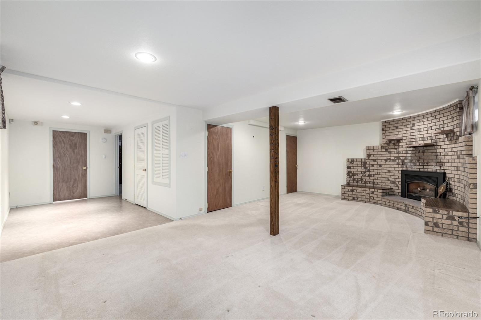 MLS Image #21 for 1661 e 86th place,denver, Colorado