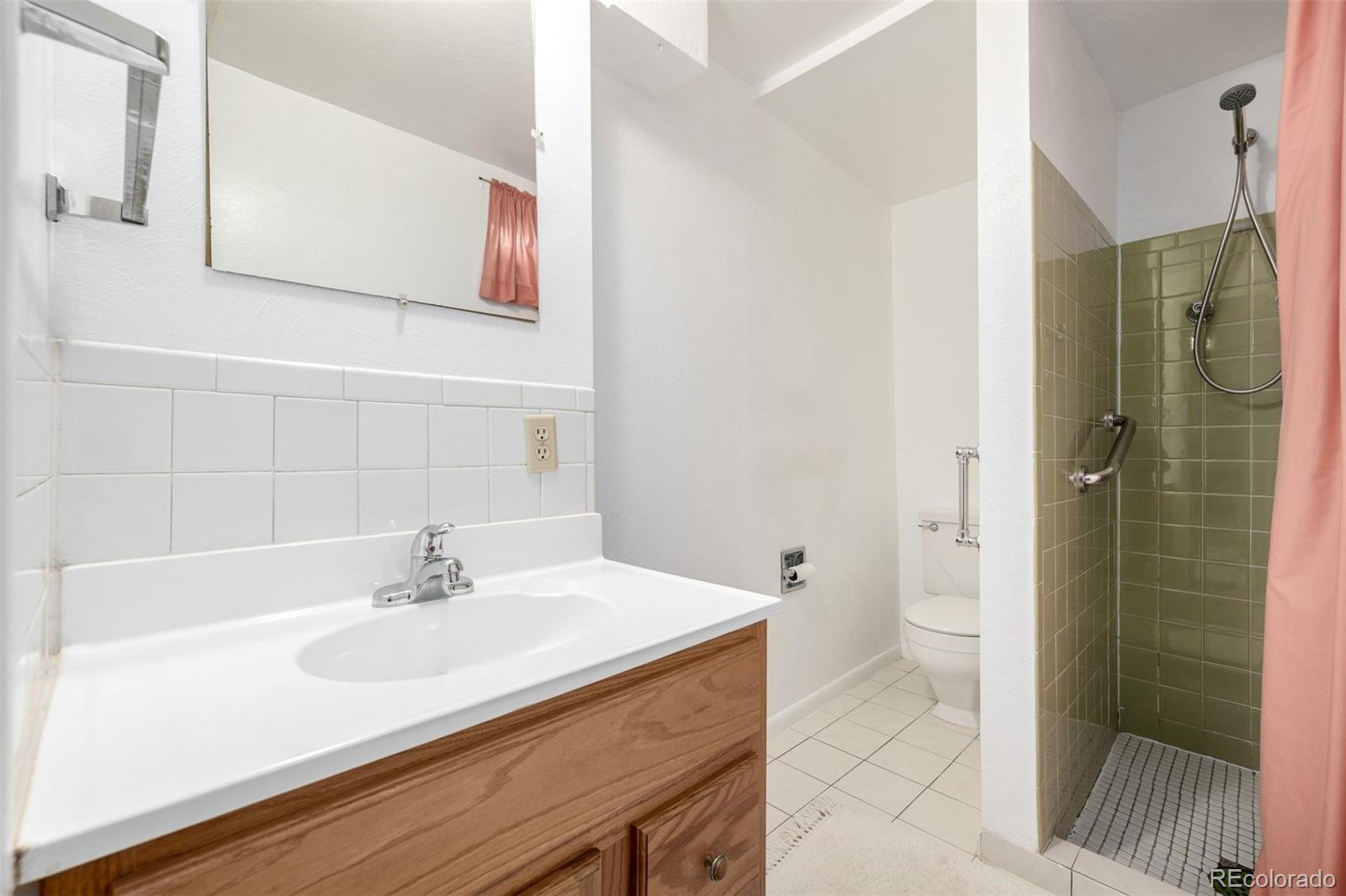 MLS Image #24 for 1661 e 86th place,denver, Colorado