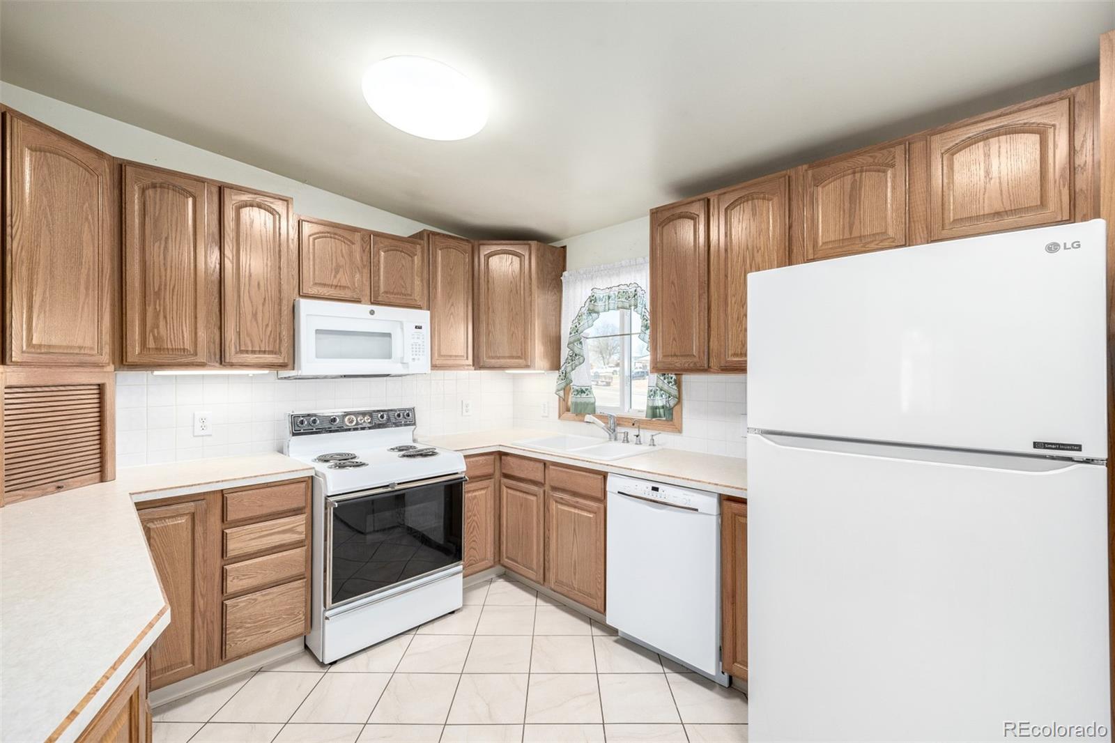 MLS Image #3 for 1661 e 86th place,denver, Colorado