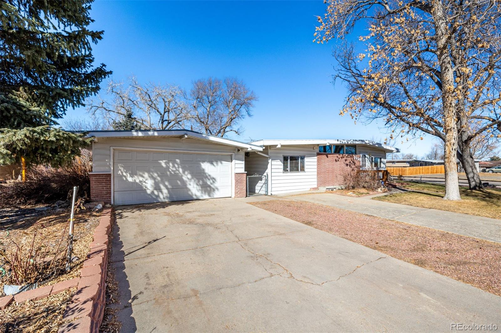 MLS Image #35 for 1661 e 86th place,denver, Colorado