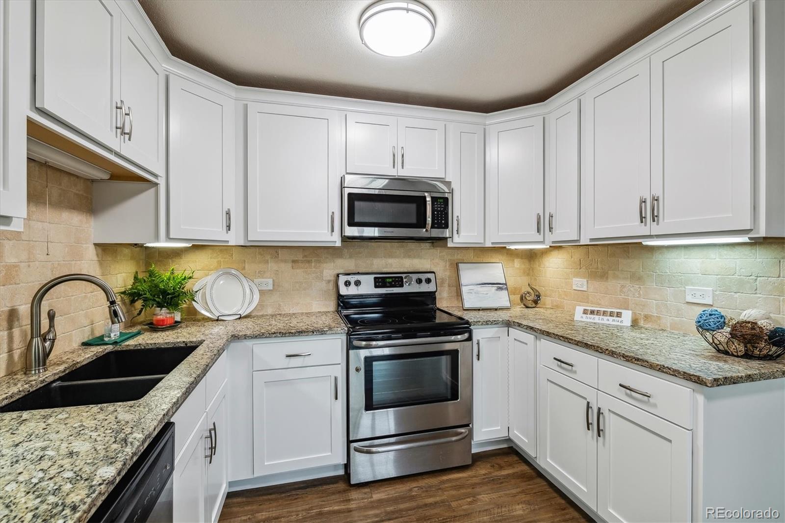 MLS Image #3 for 750 s alton way 4b,denver, Colorado