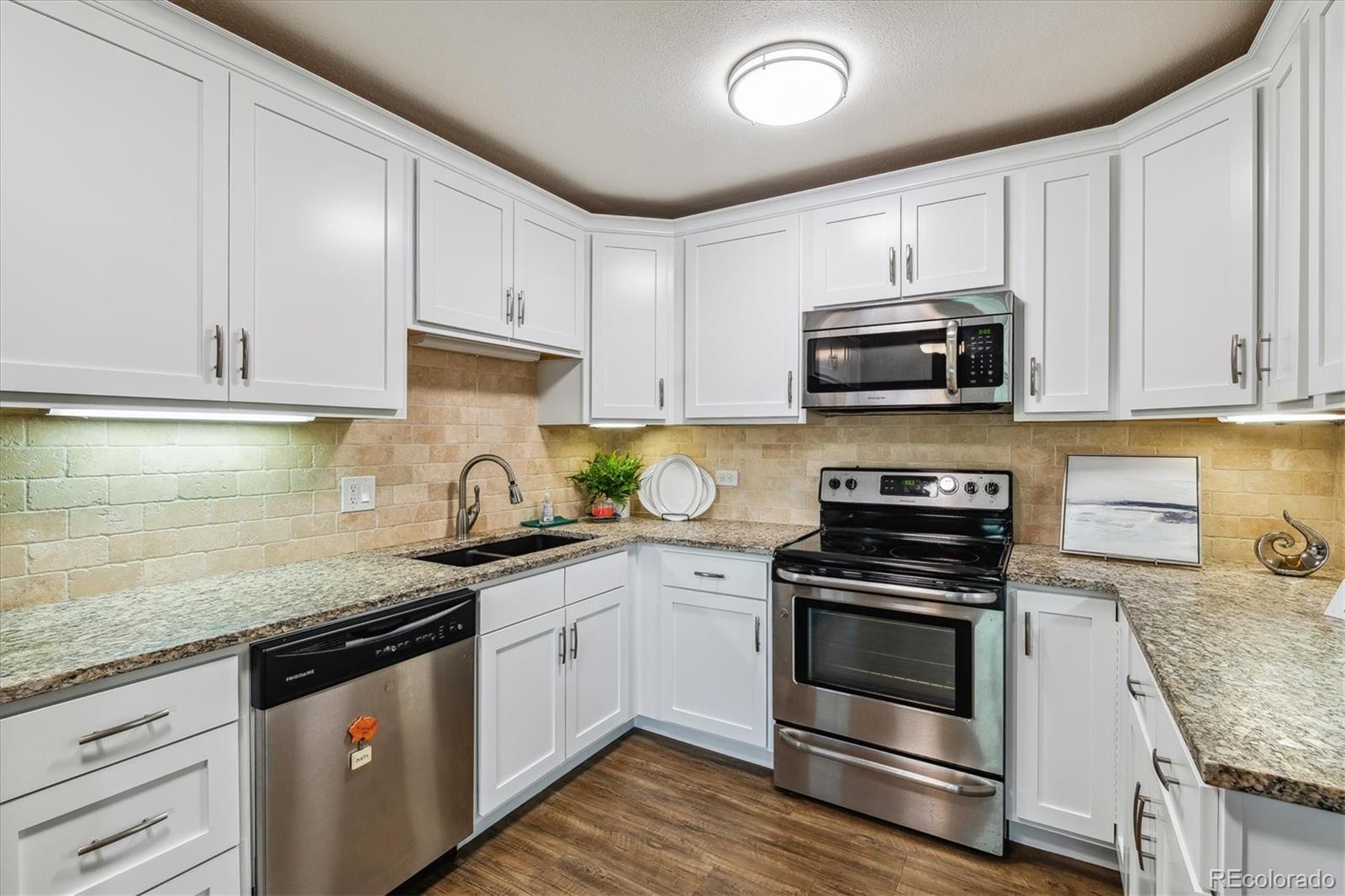 MLS Image #4 for 750 s alton way 4b,denver, Colorado