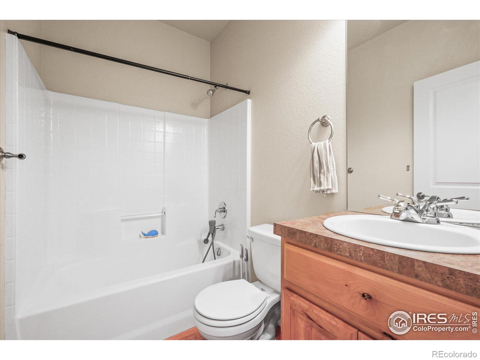 MLS Image #14 for 539  muskegon court,fort collins, Colorado