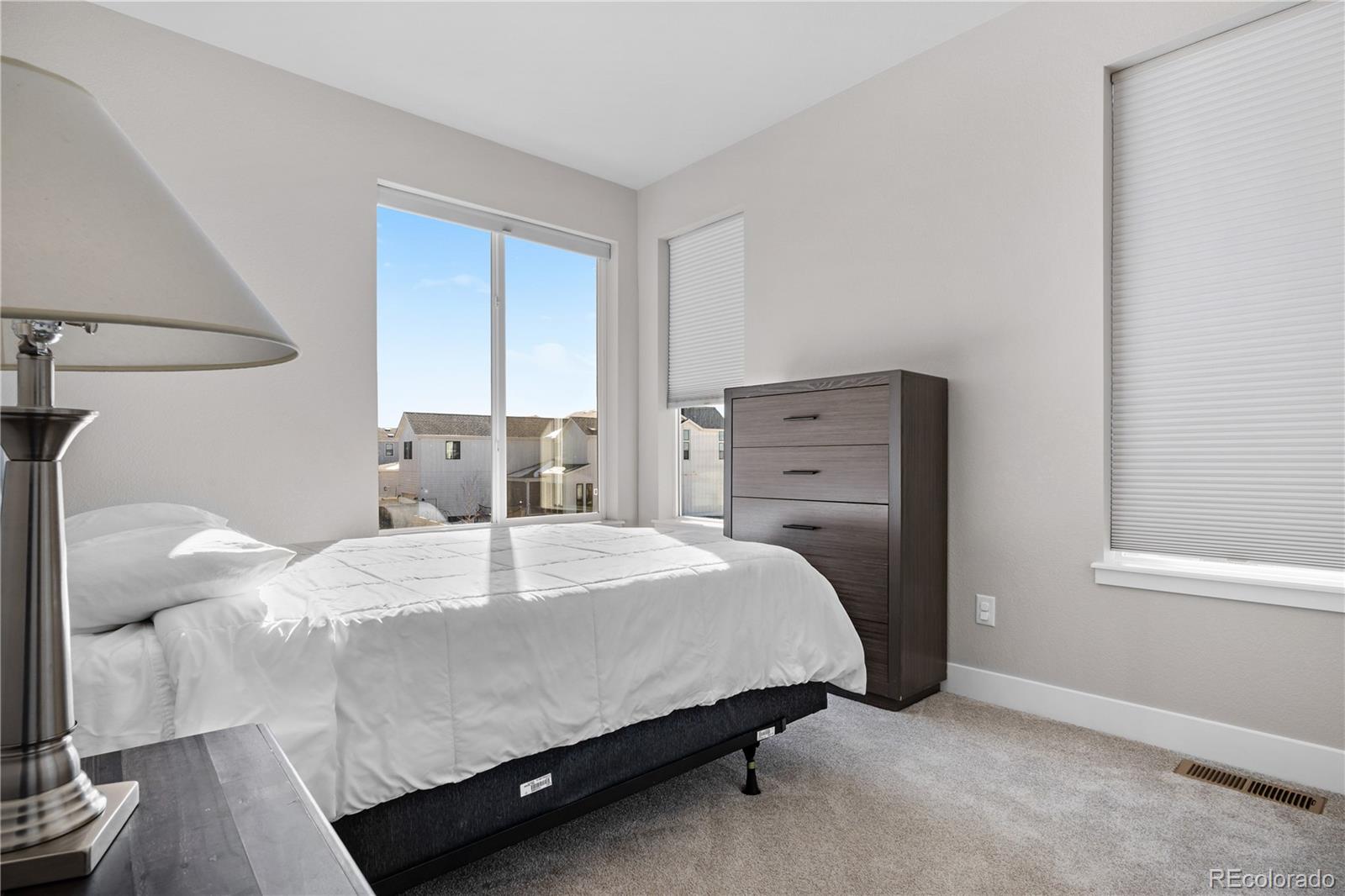 MLS Image #22 for 9651 e 61st place,denver, Colorado