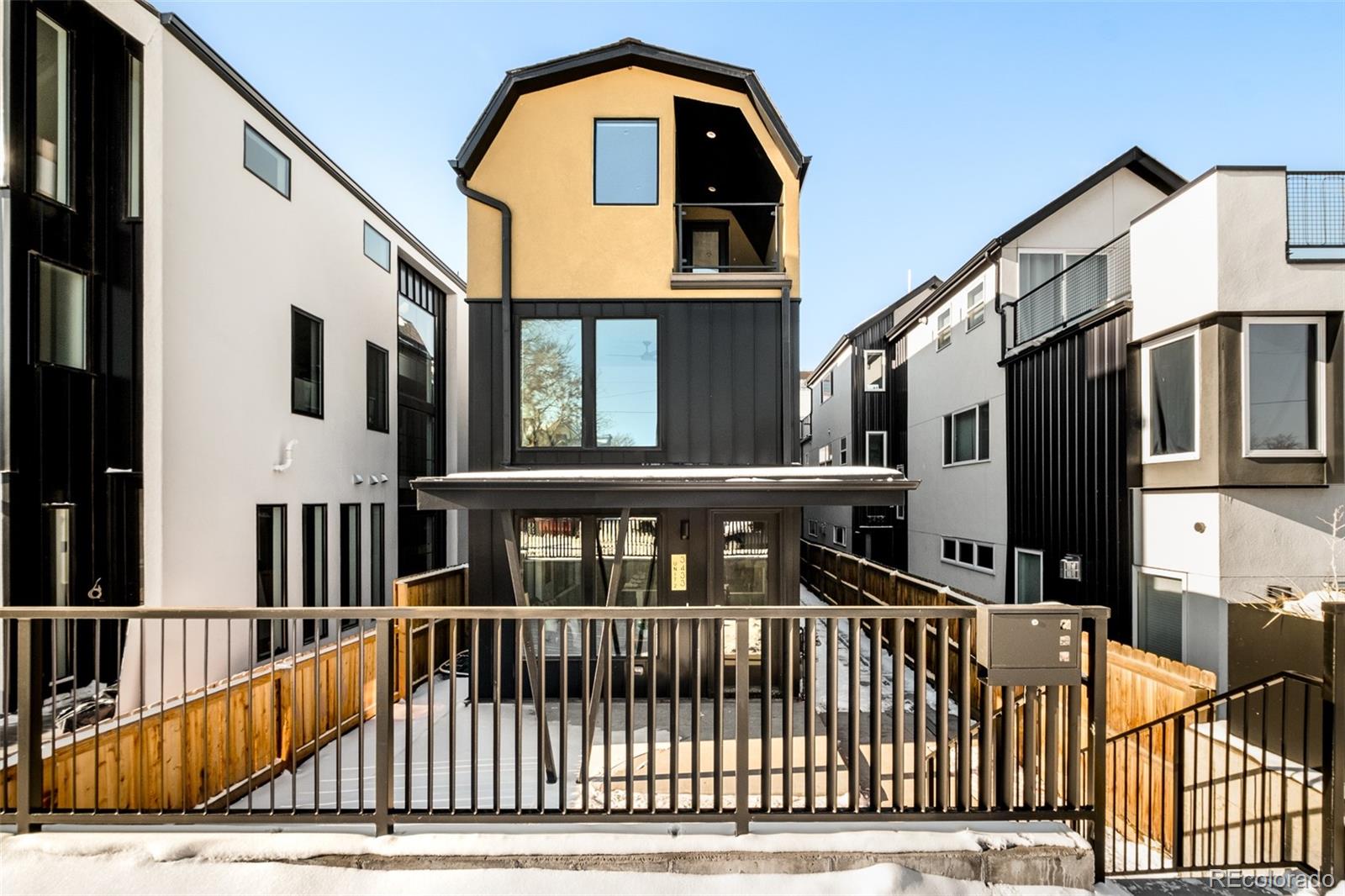 MLS Image #31 for 3433  lawrence street,denver, Colorado