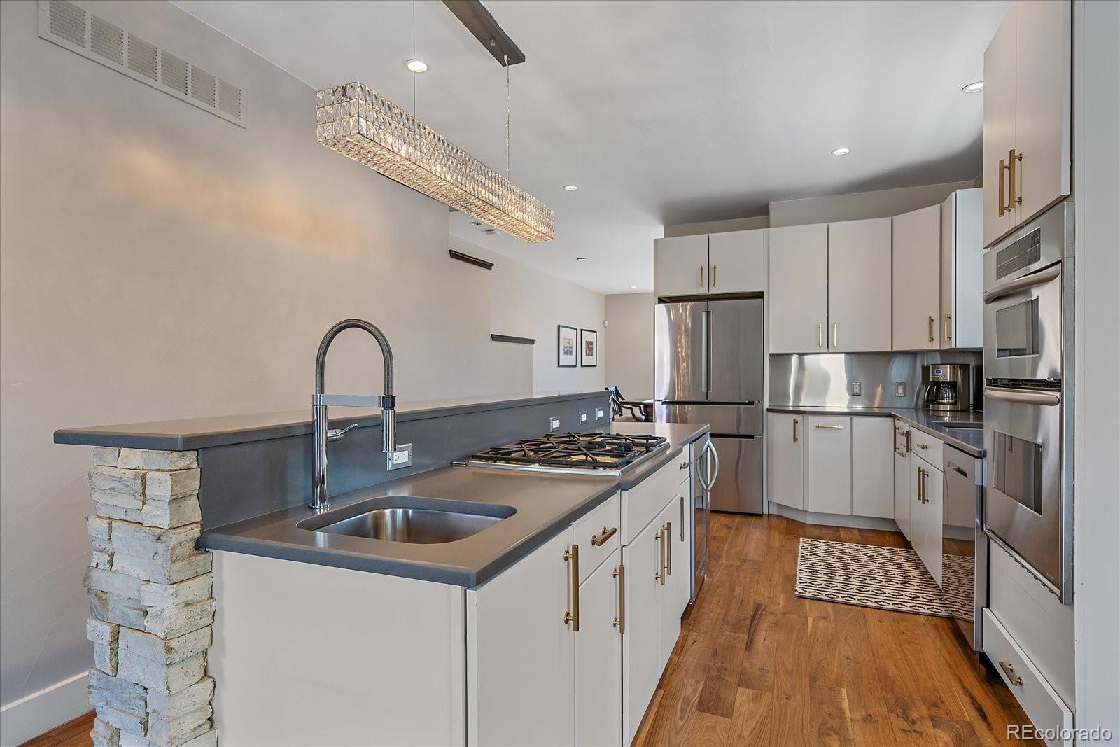 MLS Image #13 for 3323 w hayward place,denver, Colorado