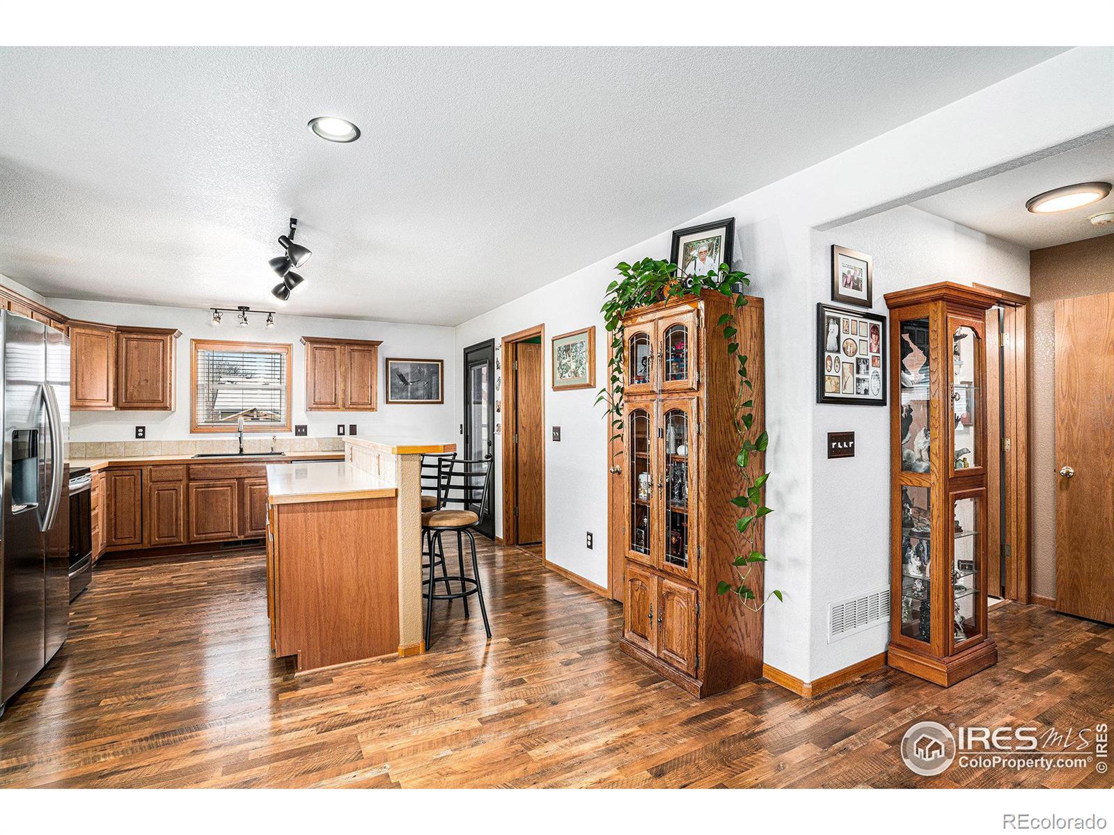 MLS Image #4 for 580  mount massive street,berthoud, Colorado