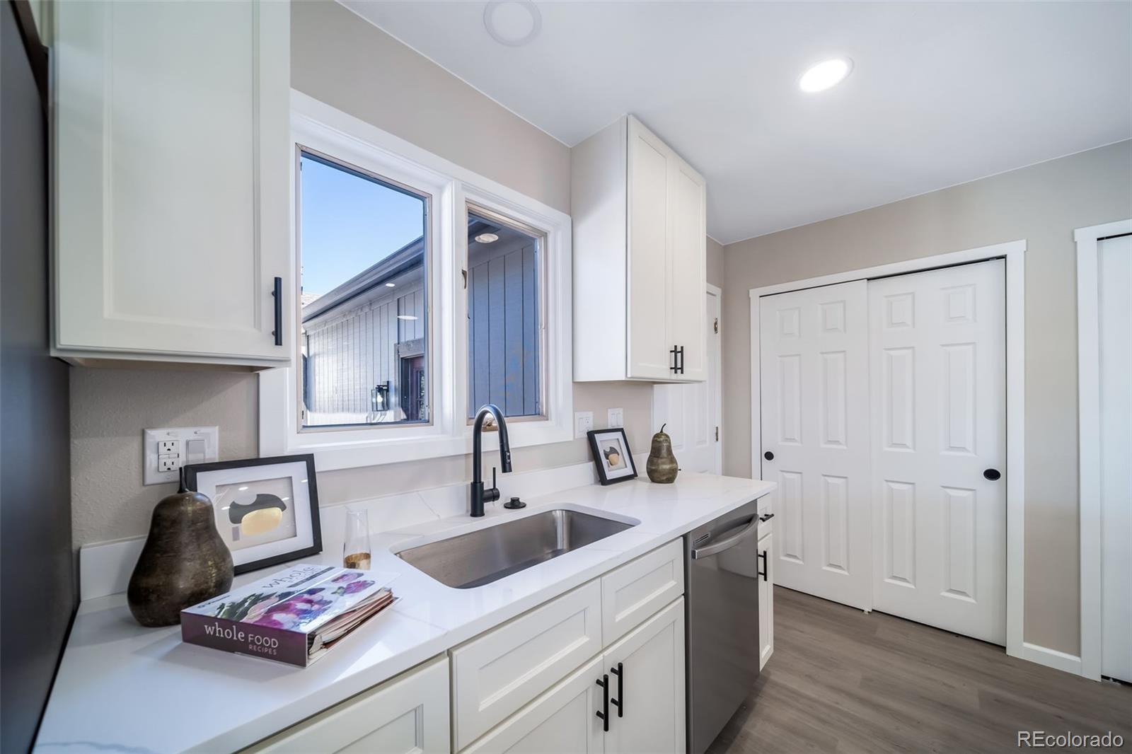 MLS Image #20 for 25  irene court,broomfield, Colorado