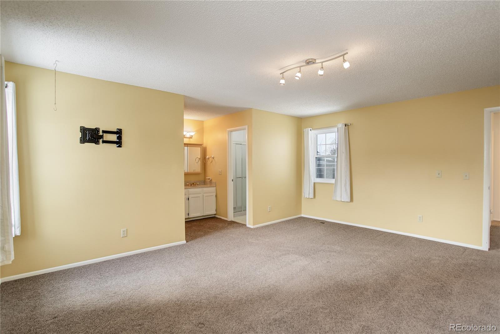 MLS Image #25 for 2466 s vaughn way a,aurora, Colorado