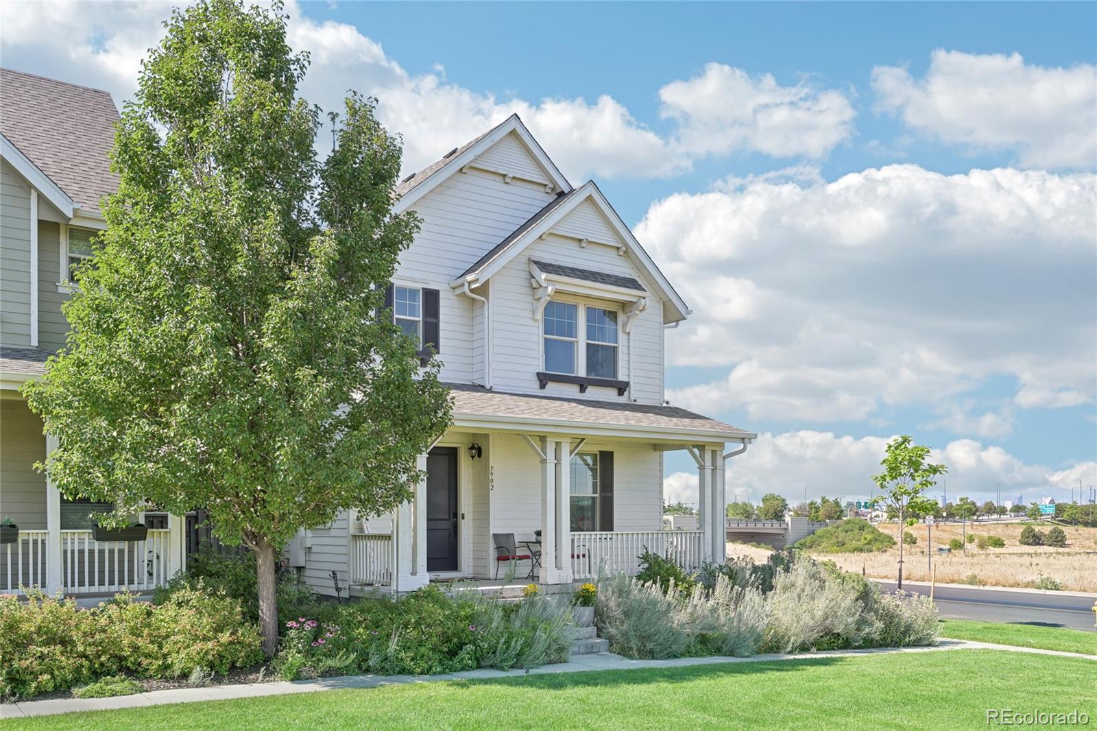 MLS Image #32 for 7902 e 49th place,denver, Colorado