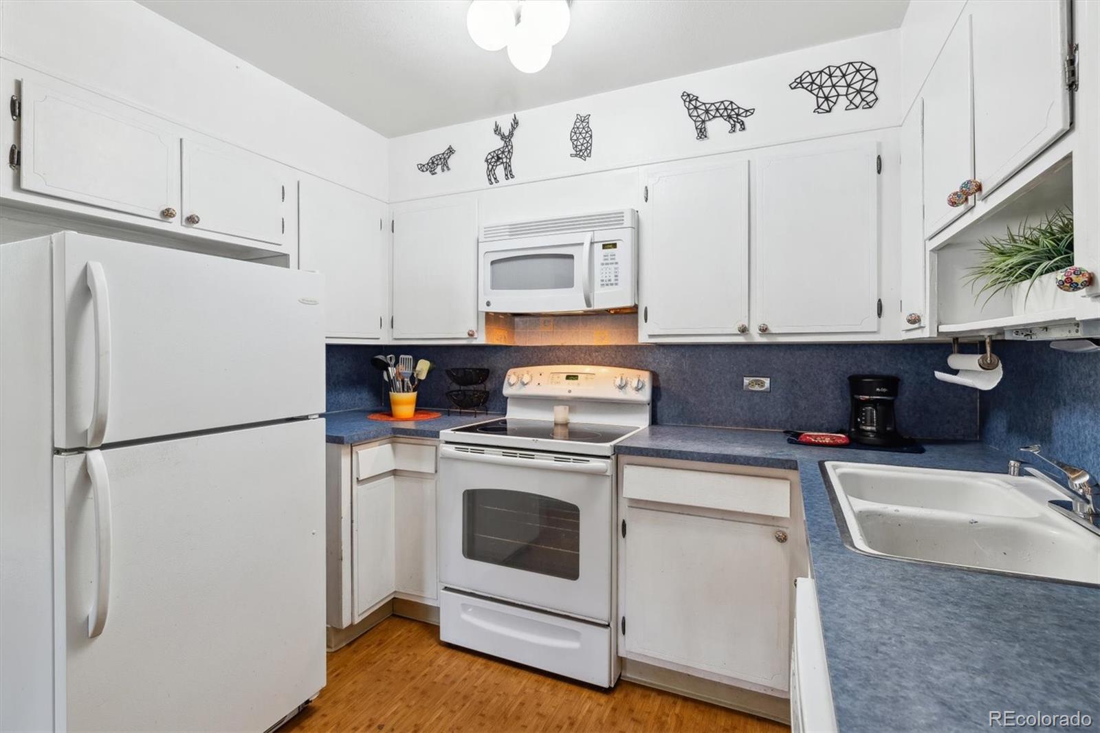 MLS Image #9 for 720 s clinton street,denver, Colorado