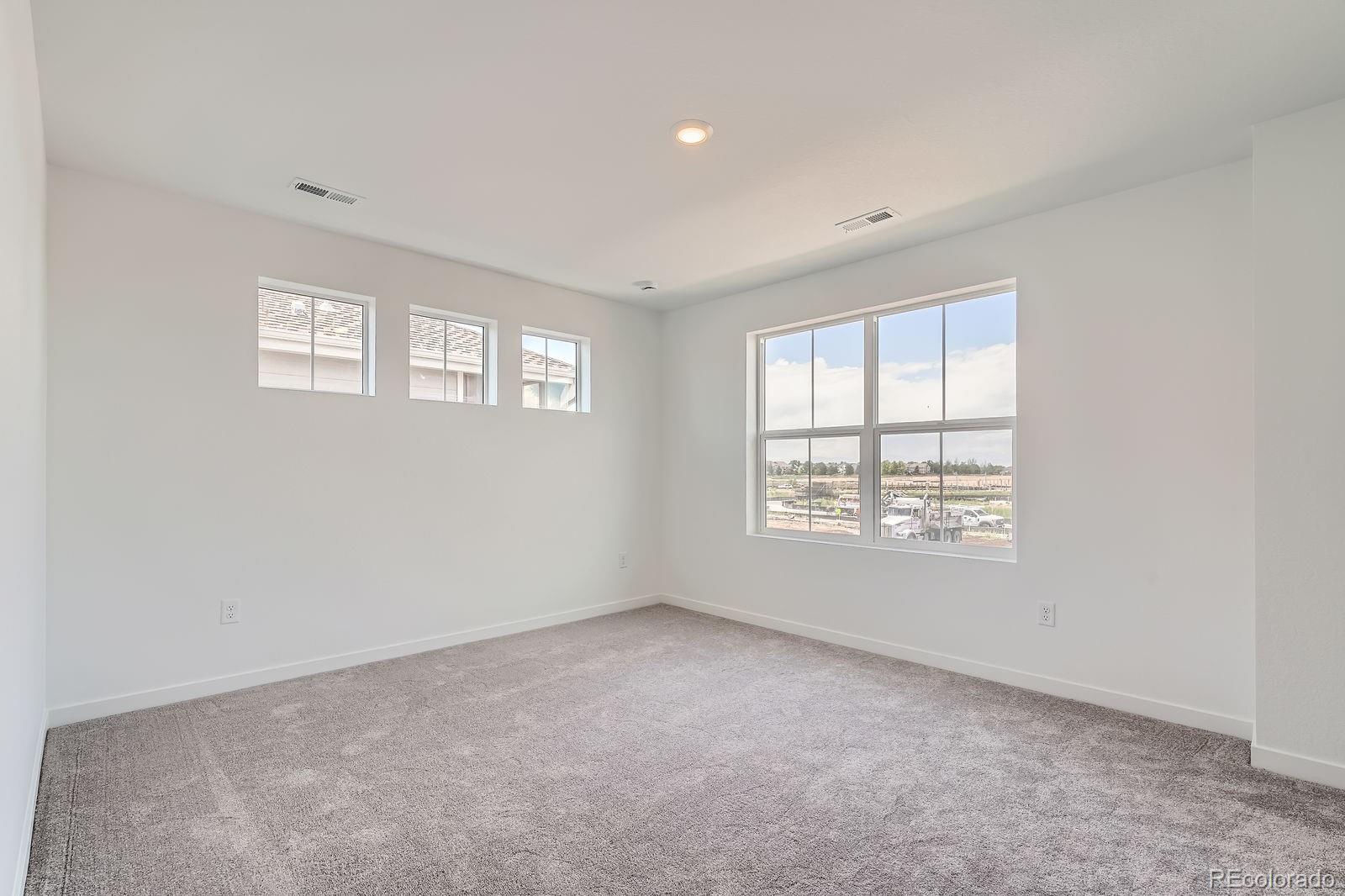 MLS Image #5 for 15238  detroit street,thornton, Colorado