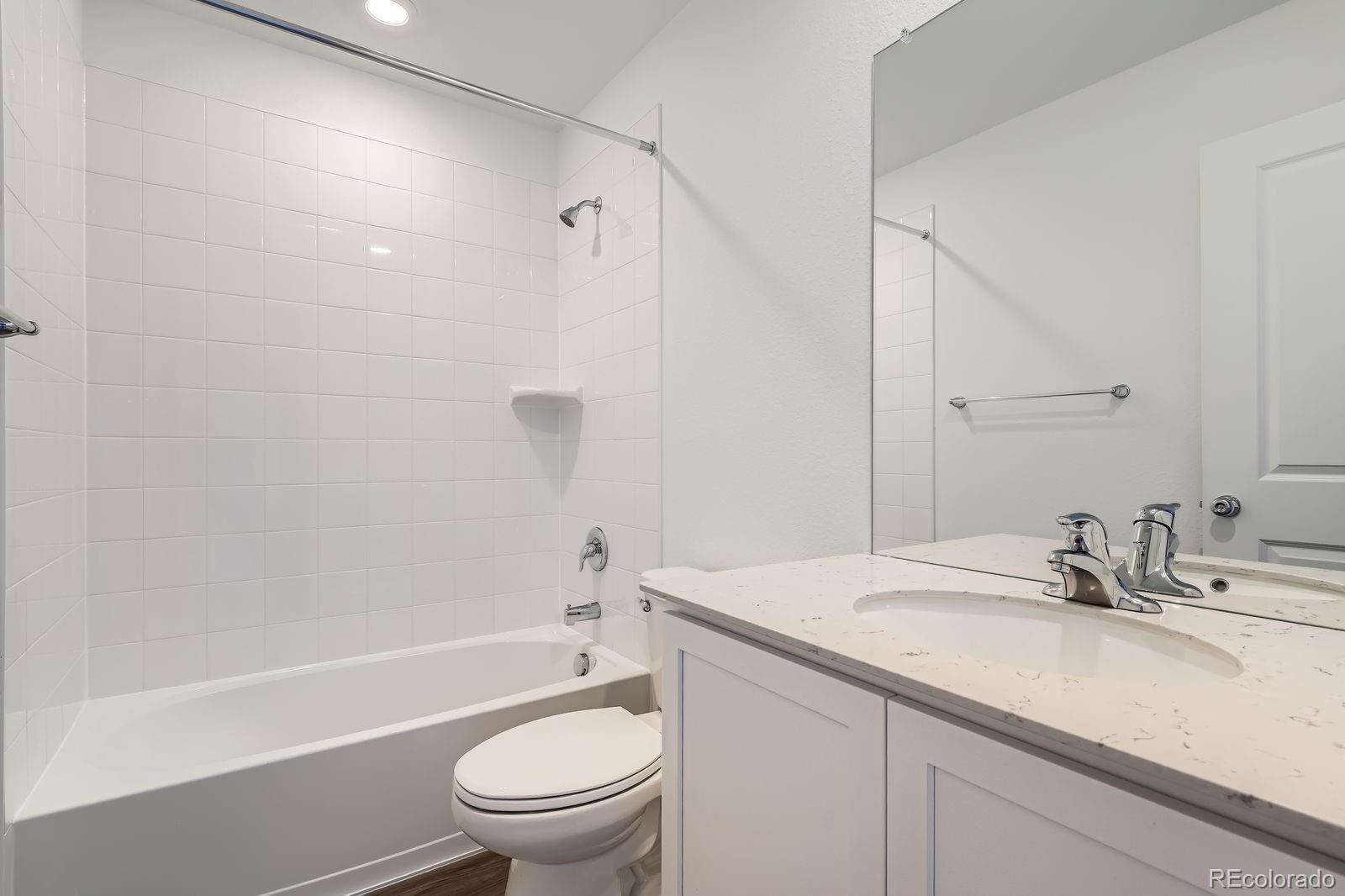 MLS Image #9 for 15238  detroit street,thornton, Colorado