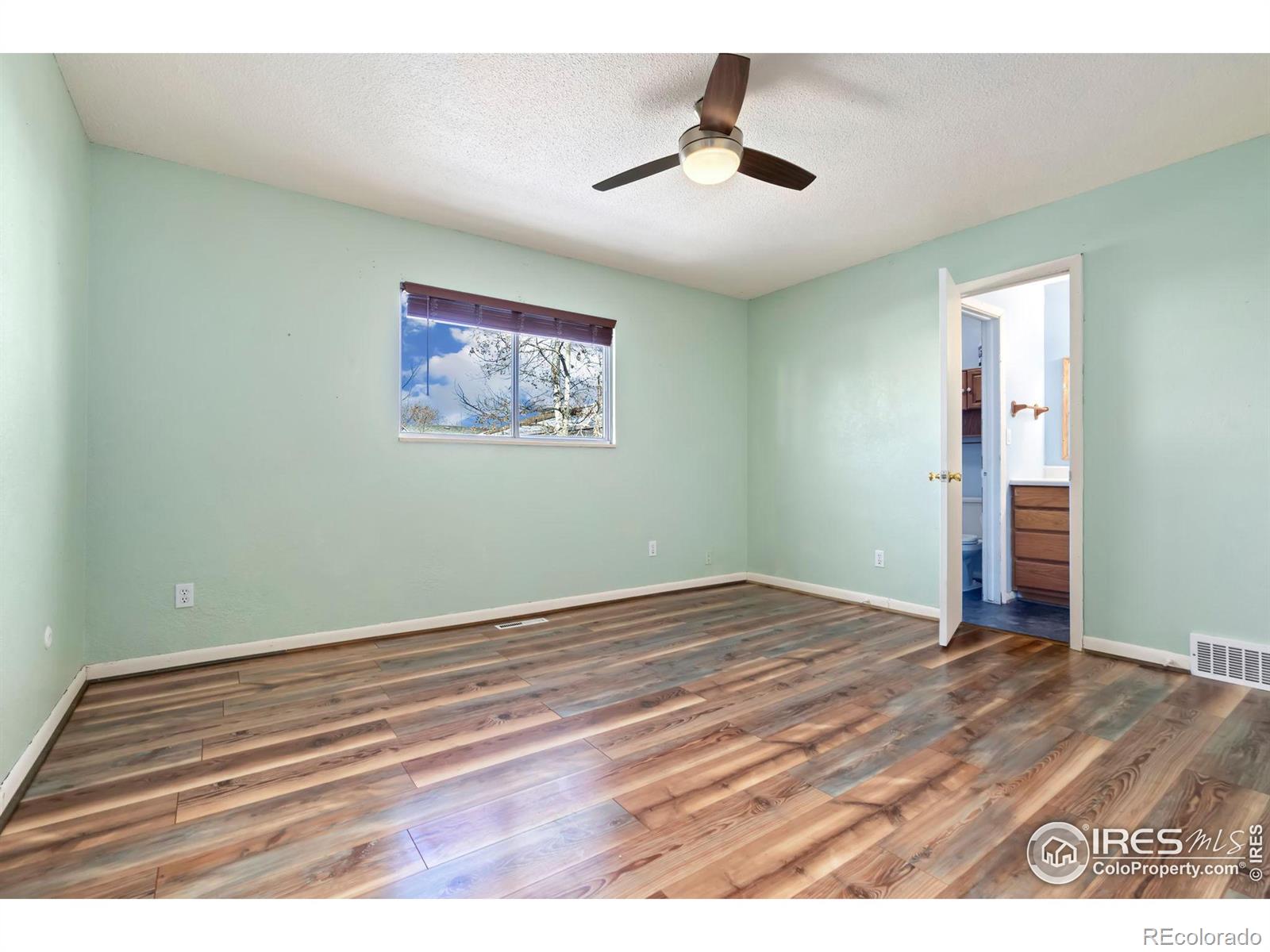 MLS Image #12 for 3151  20th avenue,greeley, Colorado