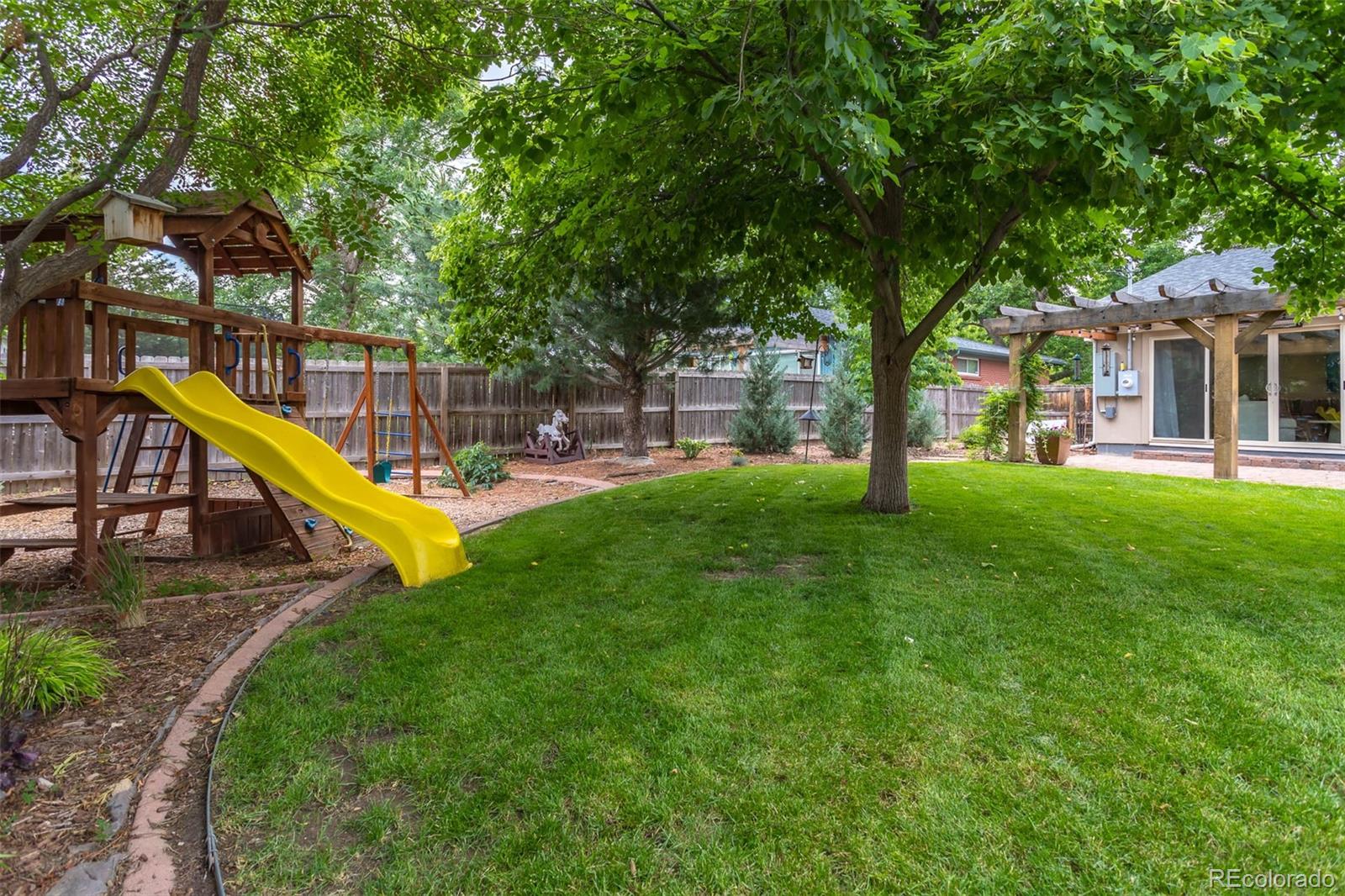 MLS Image #32 for 476 s newport way,denver, Colorado