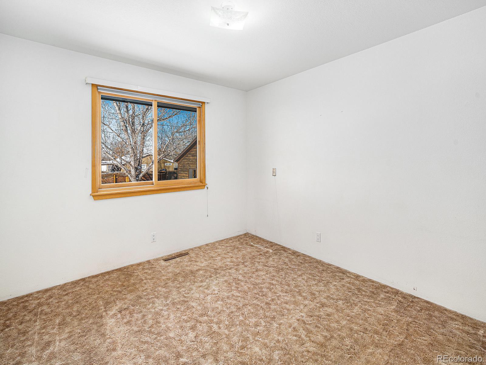 MLS Image #12 for 245  cedar street,hudson, Colorado