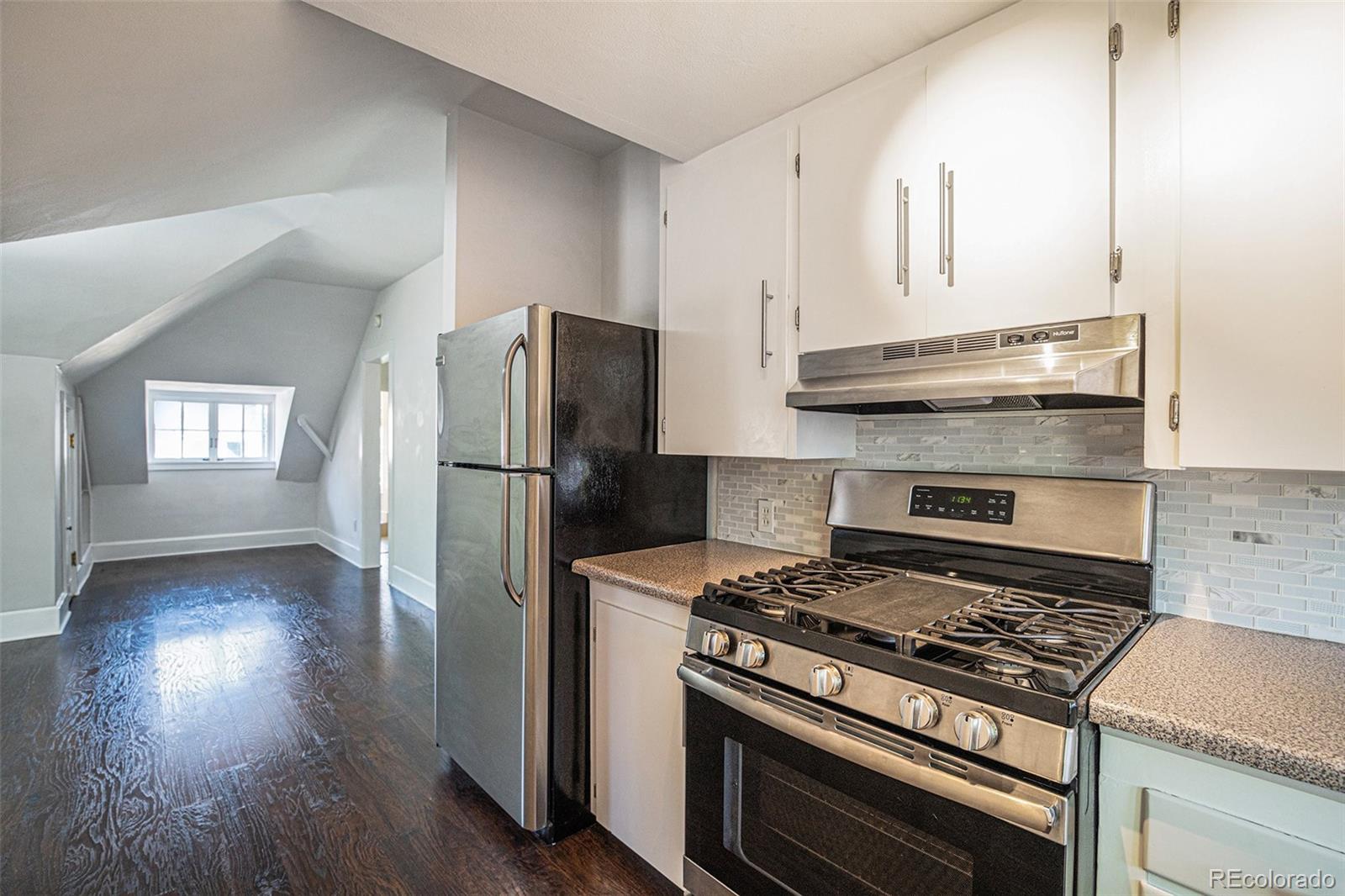 MLS Image #7 for 1415 n franklin street 6,denver, Colorado