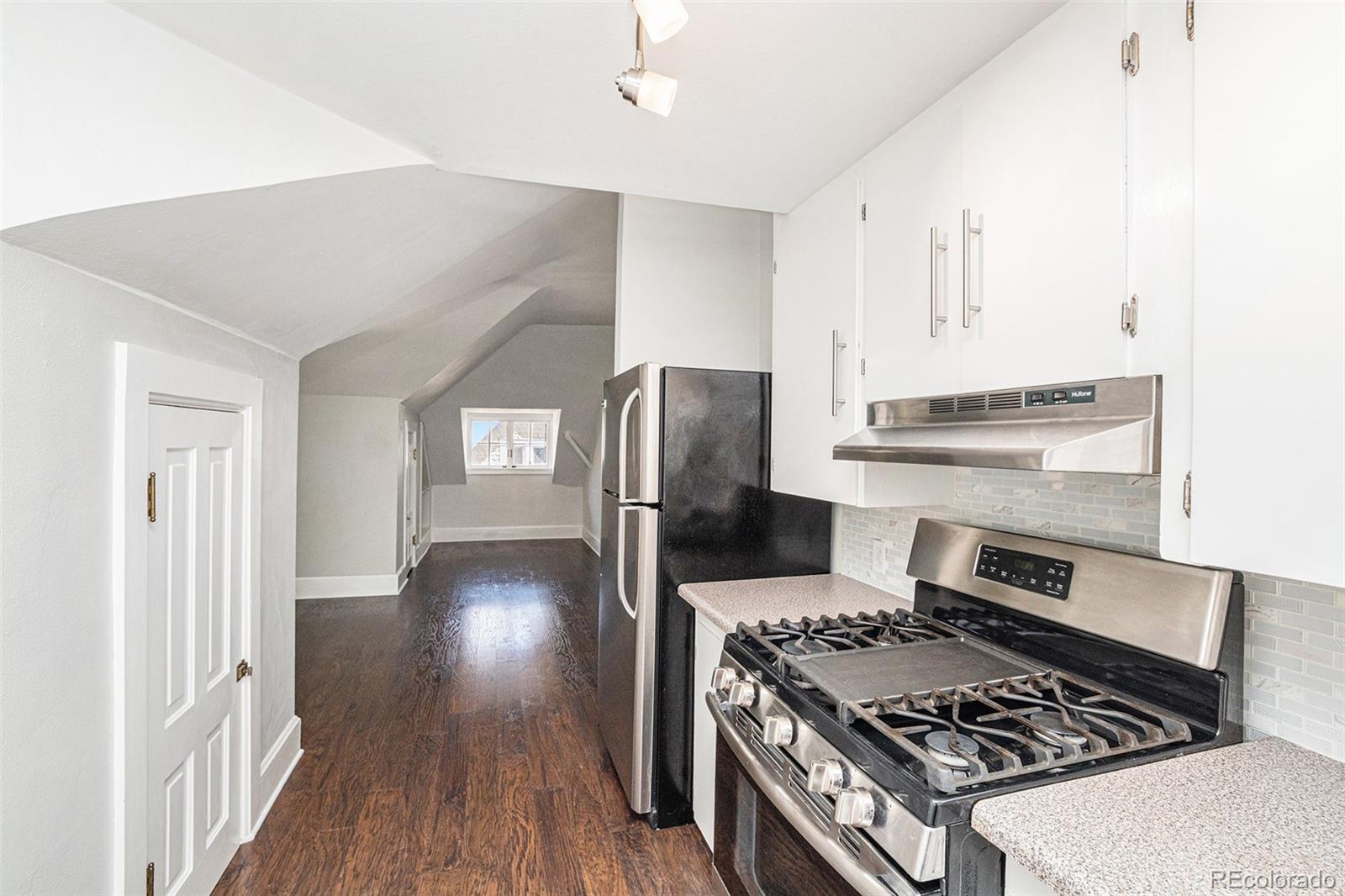 MLS Image #8 for 1415 n franklin street 6,denver, Colorado