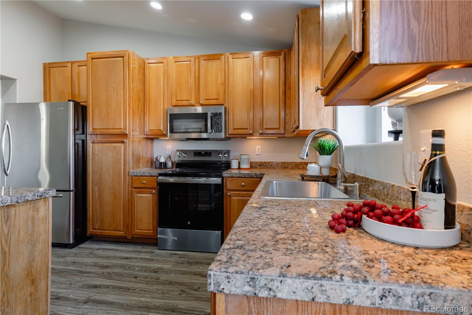 MLS Image #10 for 4538  copeland loop 202,highlands ranch, Colorado