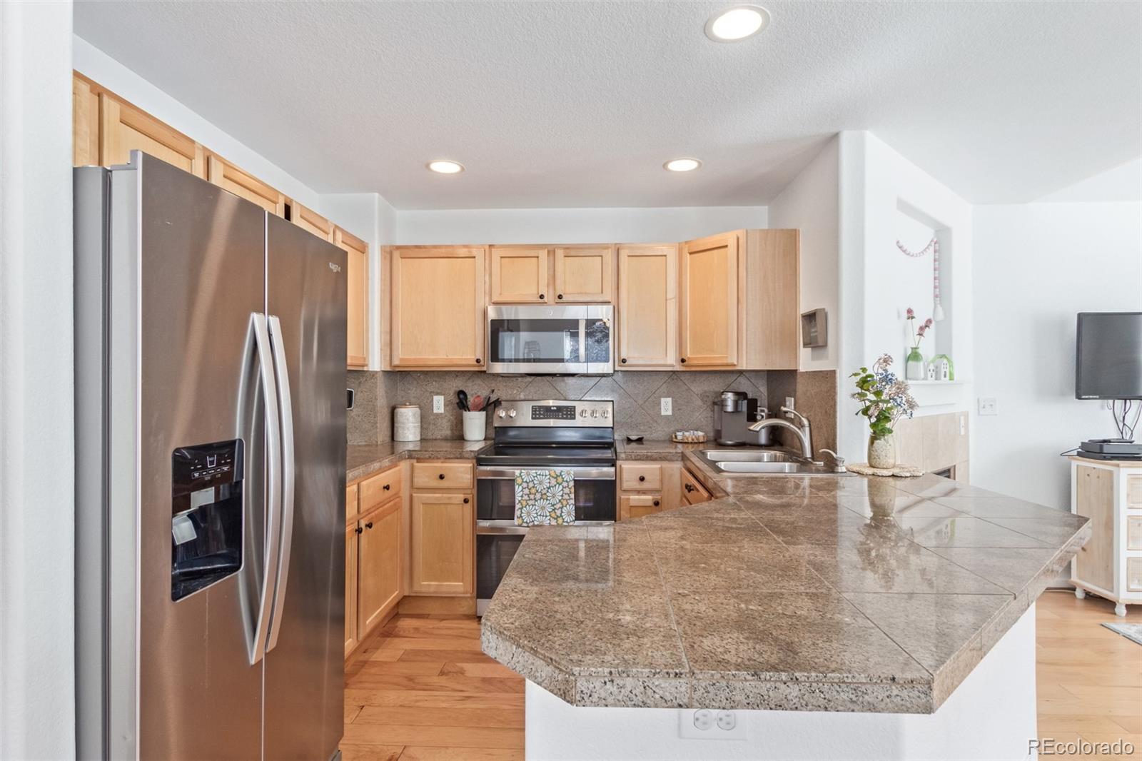 MLS Image #8 for 11235  irving drive,westminster, Colorado