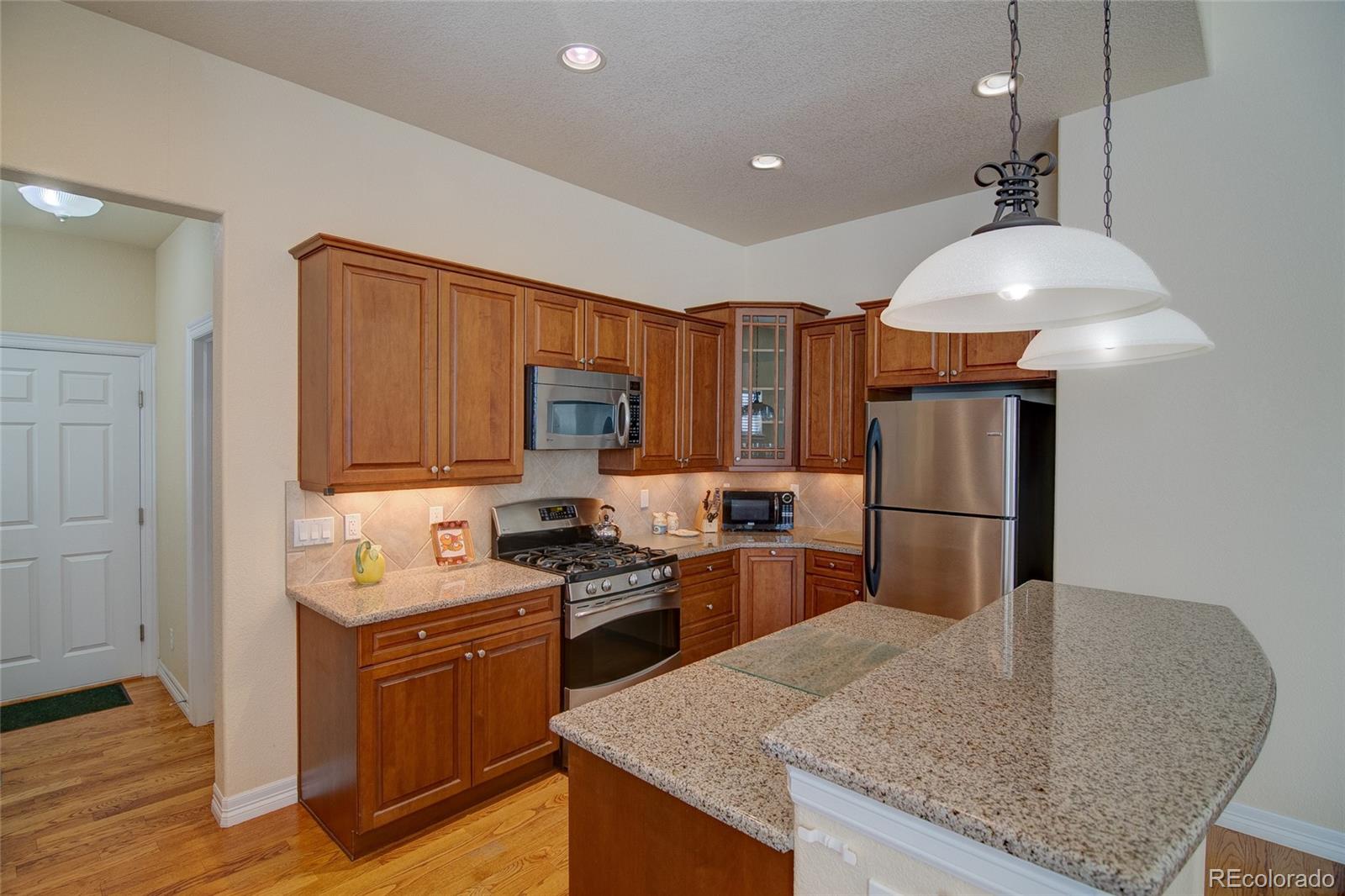 MLS Image #14 for 8588 w quarles place,littleton, Colorado