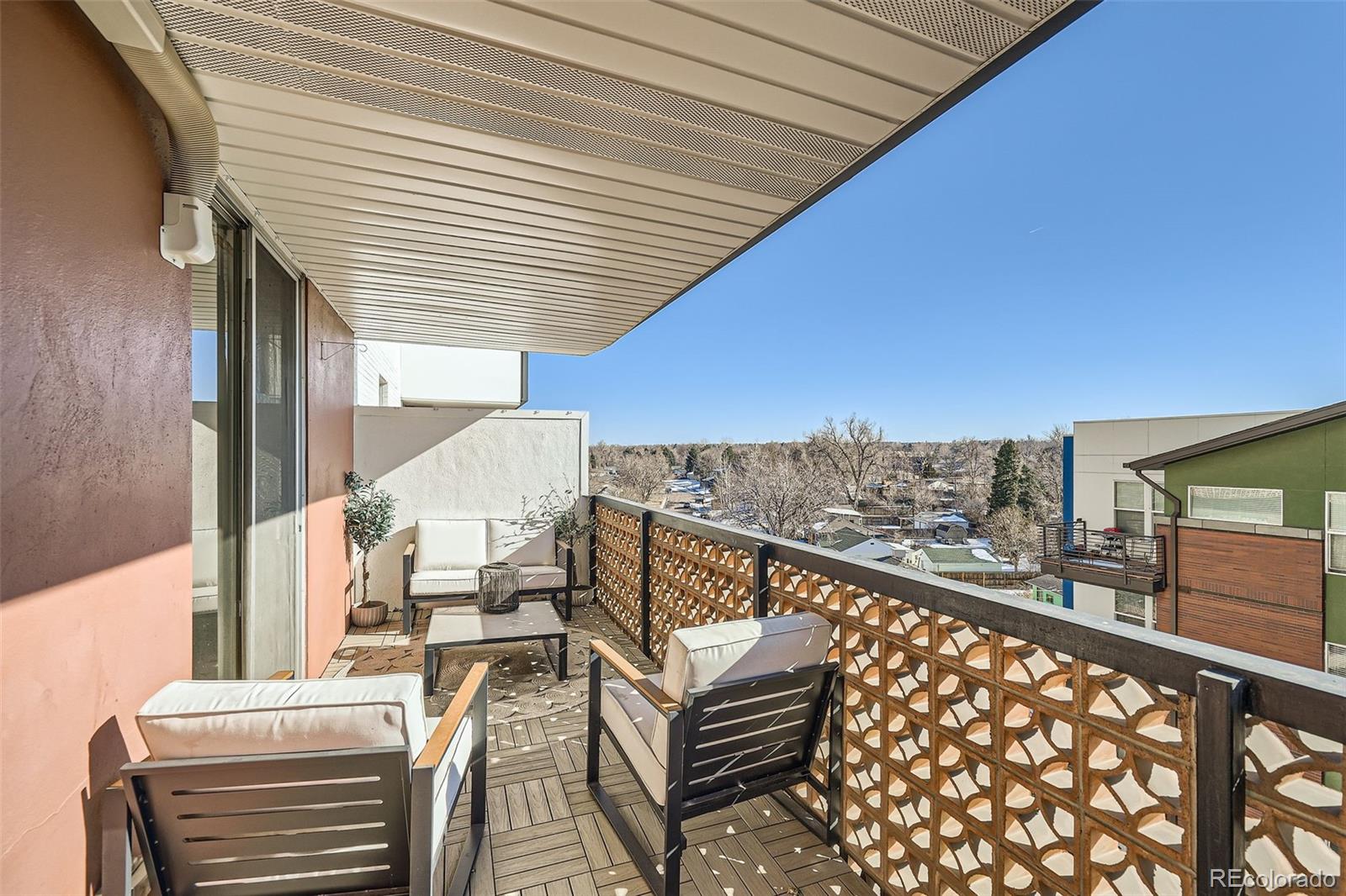 MLS Image #23 for 4570 e yale avenue,denver, Colorado