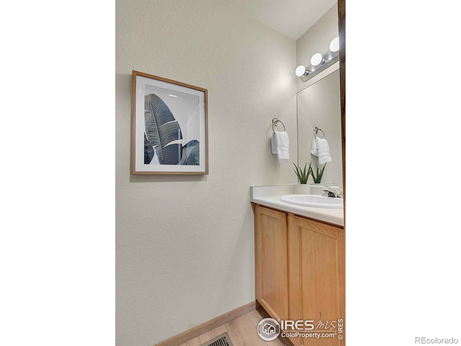 MLS Image #5 for 1325  darrell road,evans, Colorado