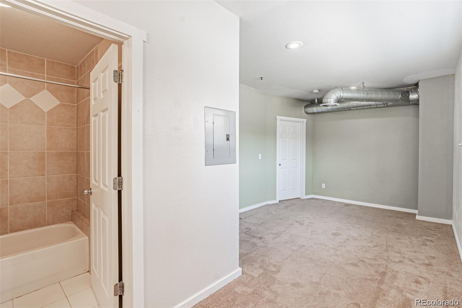 MLS Image #18 for 70 w 6th avenue,denver, Colorado