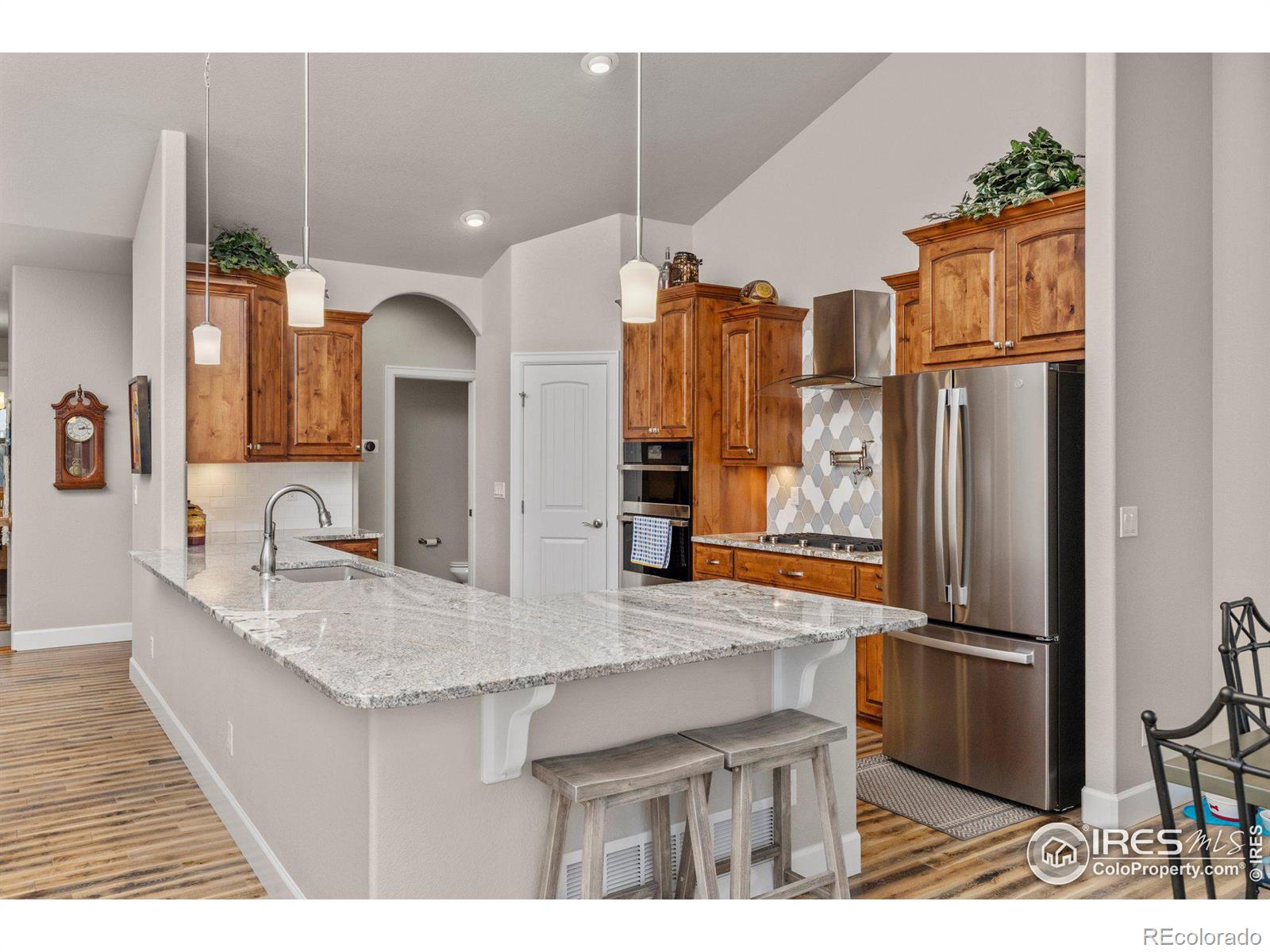 MLS Image #11 for 927  signal court,timnath, Colorado